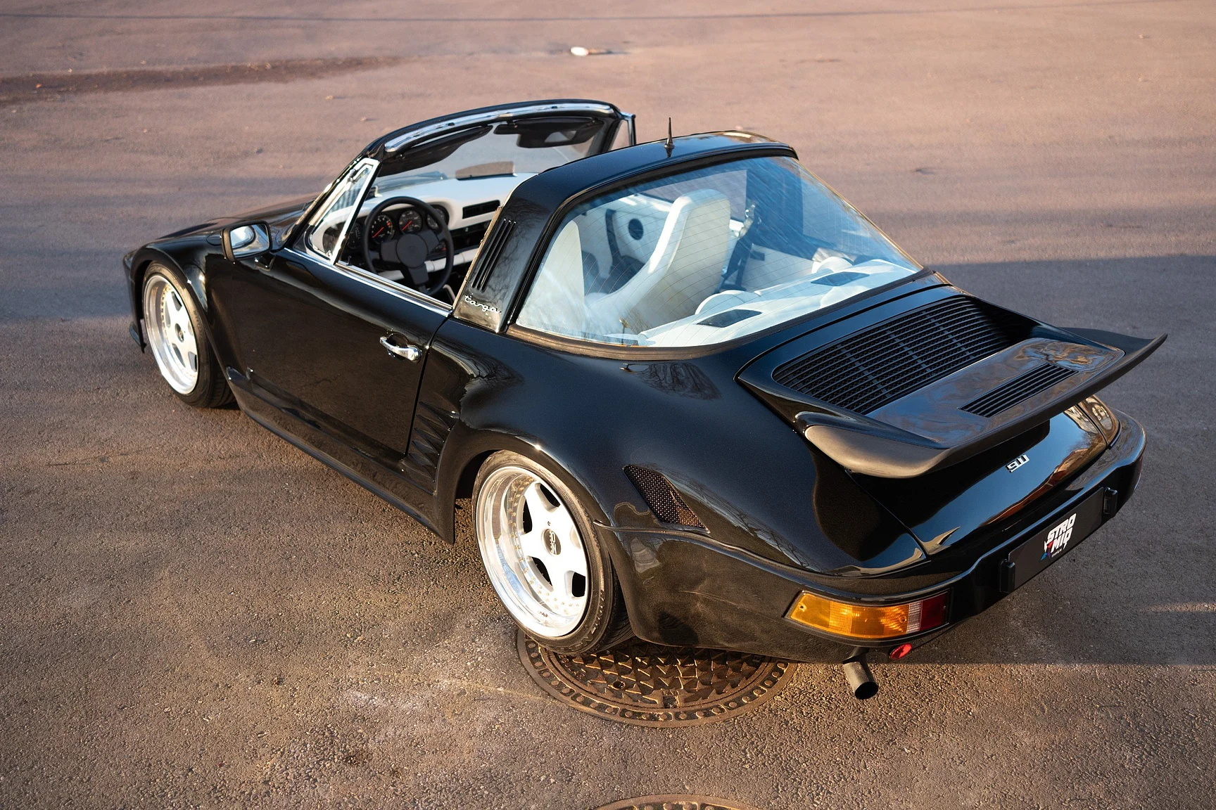 Exteriörbild på 1976 Porsche 911 Targa Flachbau - Josef Zirkelbach DP (96)