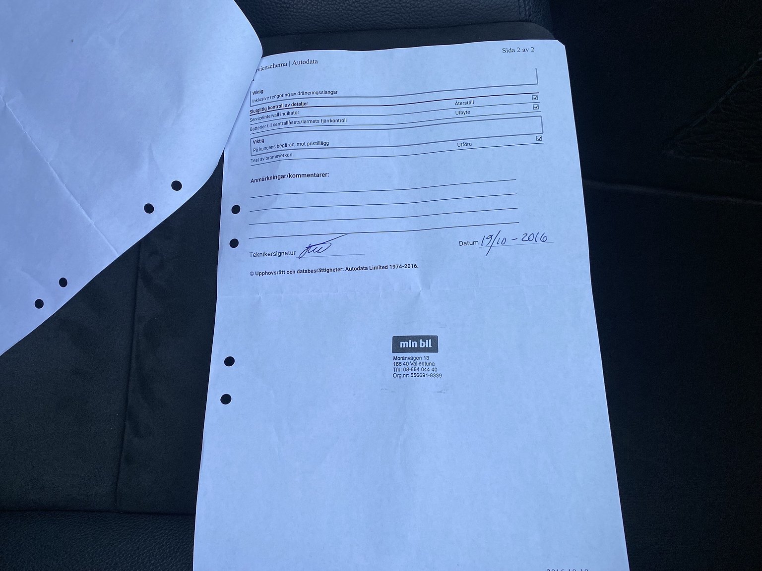 Documentation for 2011 Mercedes-Benz C 63 AMG