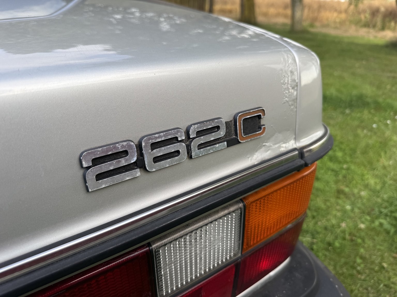 Exteriörbild på 1979 Volvo 262 C 2.8 V6 Automatisk