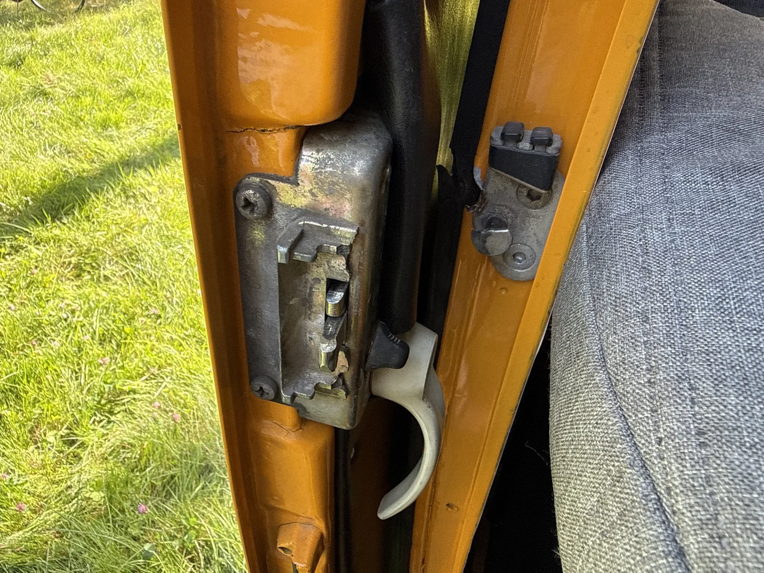 Interiörbild 1975 Volkswagen Transporter Campervan (91)