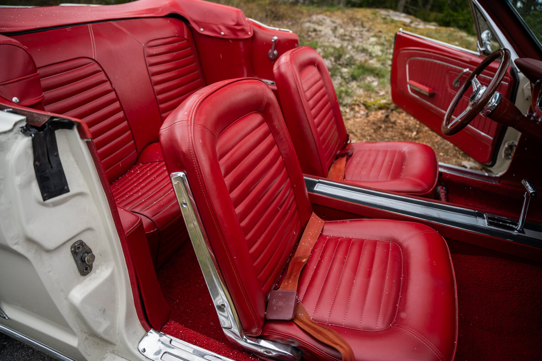 Innenraumfoto von 1965 Ford Mustang Cabriolet (18)