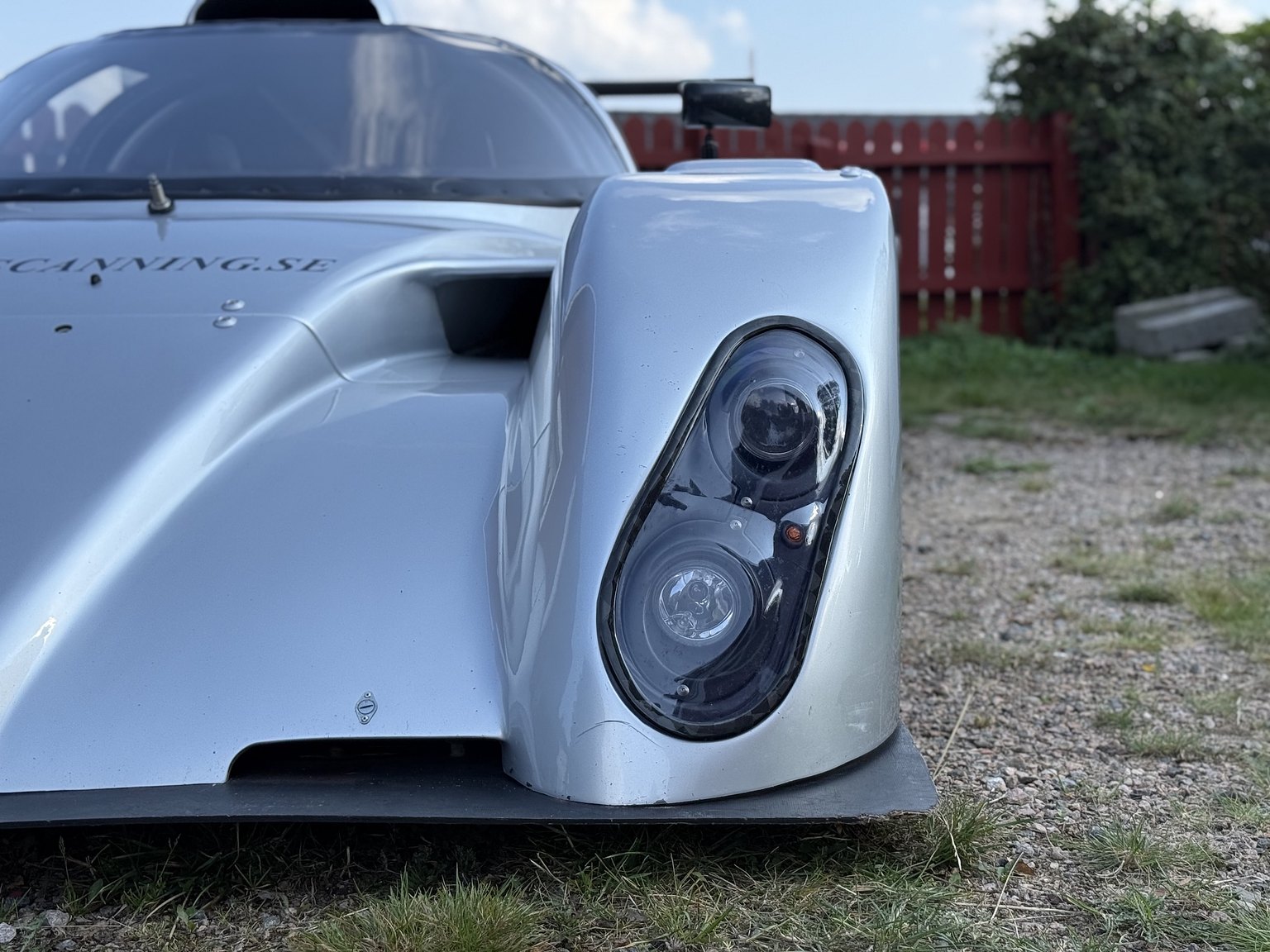 Exteriörbild på 2016 Bentley EXP Speed 8 (Replica)