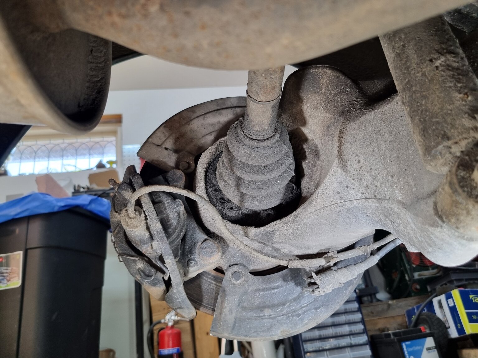 Image of 1985 Porsche 944 "NO RESERVE AUCTION" mechanics
