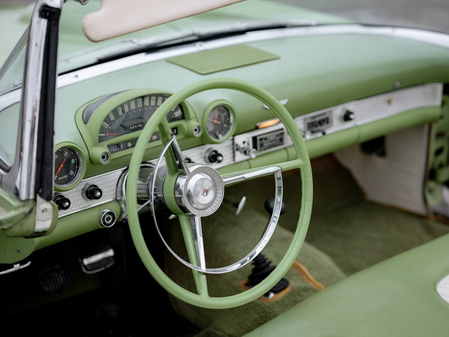 Interior image of 1956 Ford Thunderbird (11)