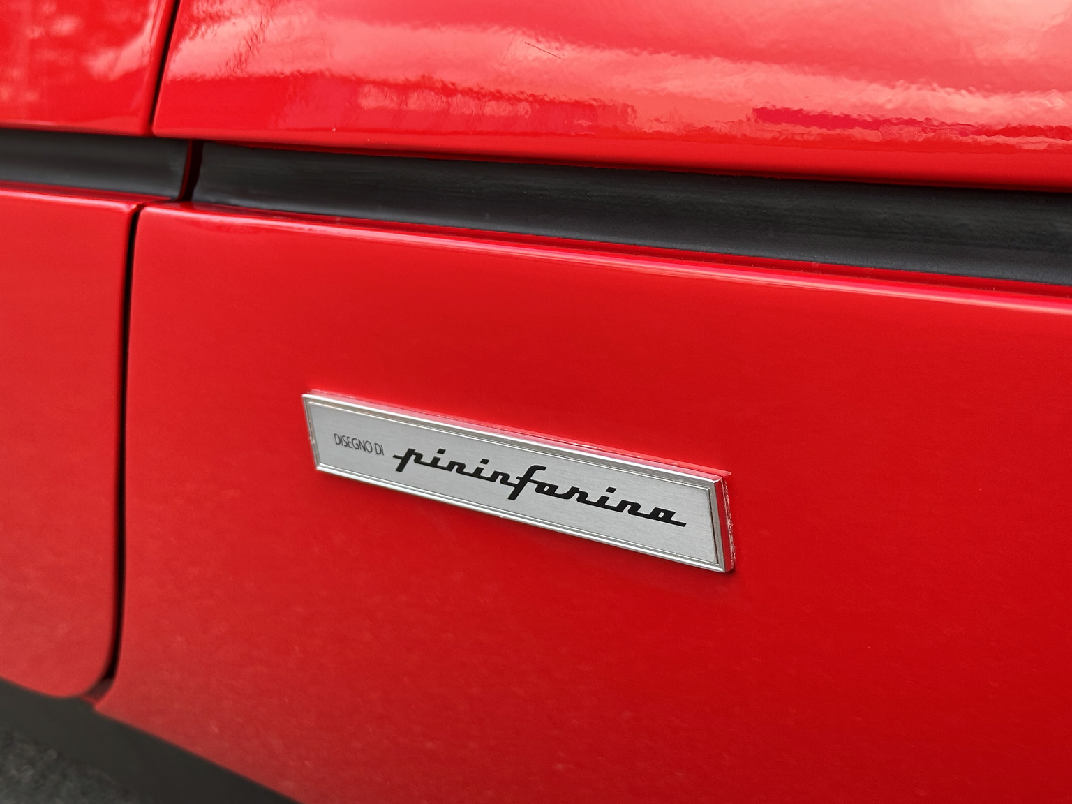 Exteriörbild på 1988 Ferrari 328 GTB