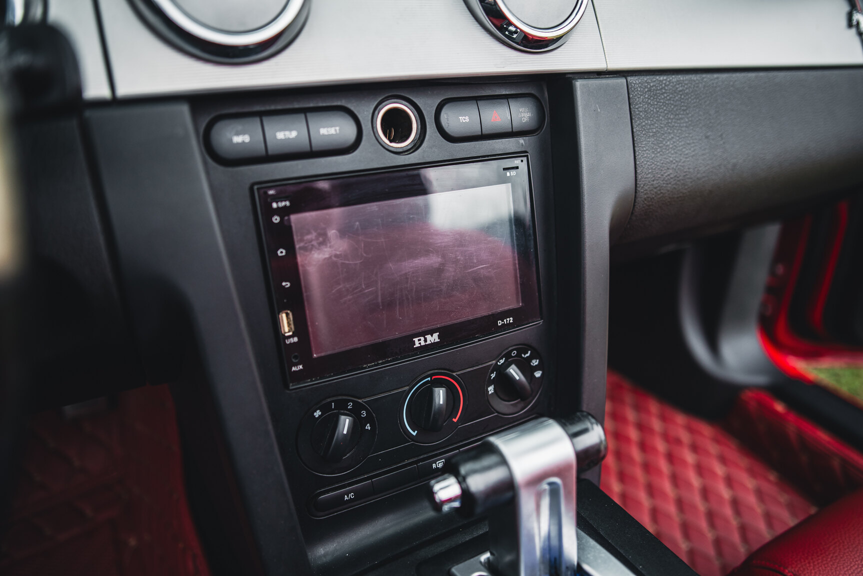 Interior image of 2009 Ford Mustang V8 GT Convertible