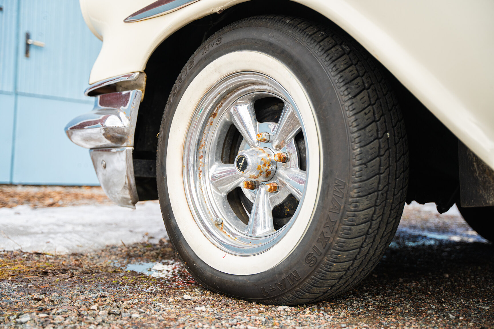 Exterior image of 1957 Pontiac Star Chief