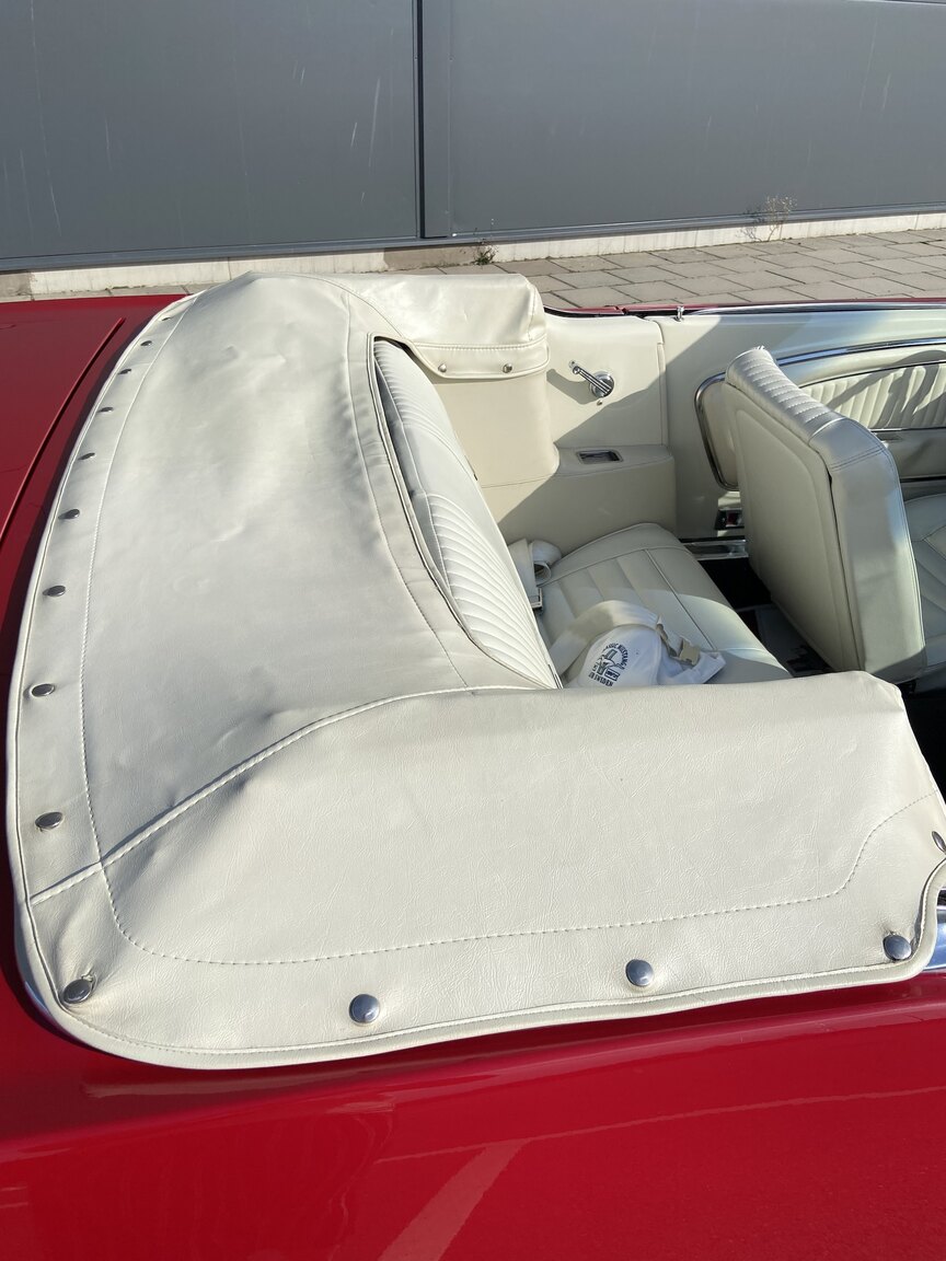 Exteriörbild på 1966 Ford Mustang Convertible