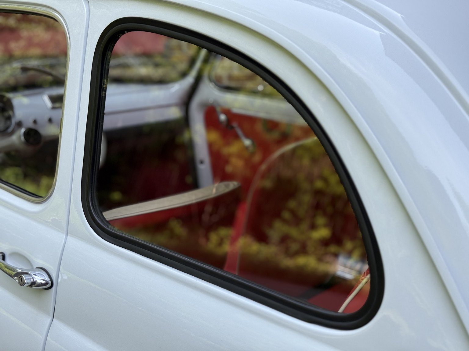 Exterior image of 1965 Fiat 500F