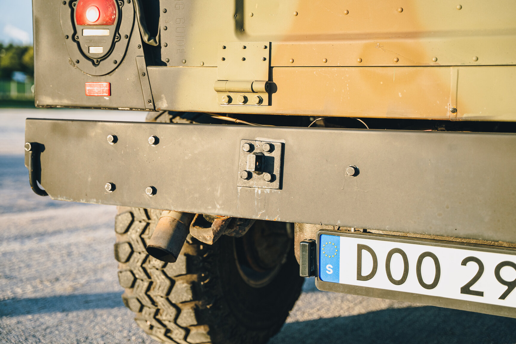 Exterior image of 1987 Chevrolet/Humvee H1 Slantback