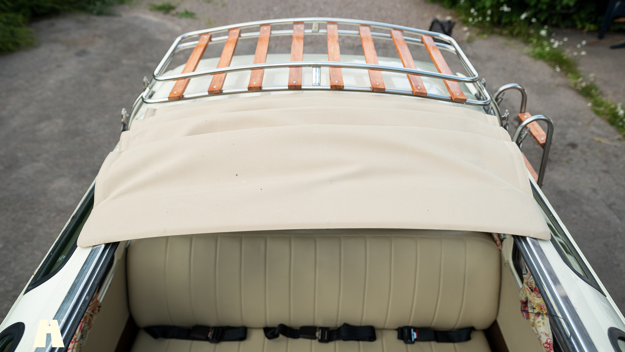 Interiörbild 1974 Volkswagen T1 Split Window  