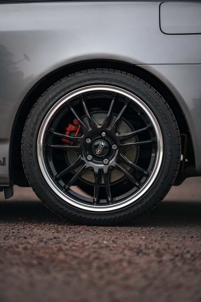 Exterior image of 2000 Honda S2000 AP1