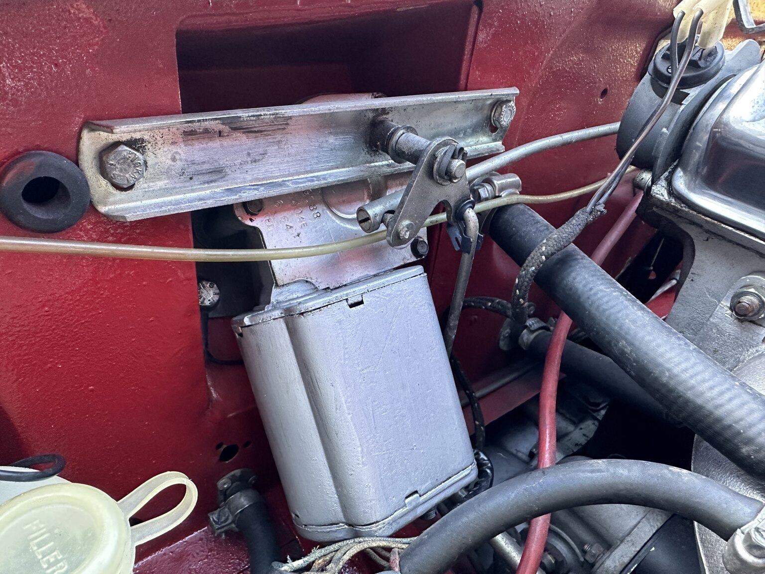 Image of 1965 Jaguar E-Type Series 1 mechanics (15)