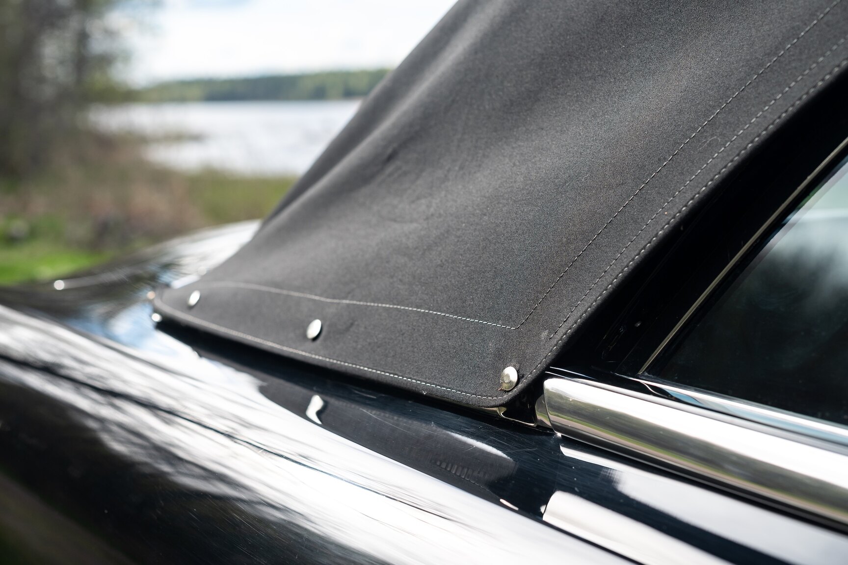 Aussenfoto 1955 Packard Caribbean Cabriolet  (41)