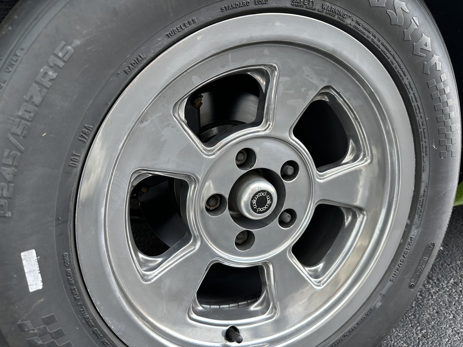 Exteriörbild på 1970 Dodge Challenger Race Car