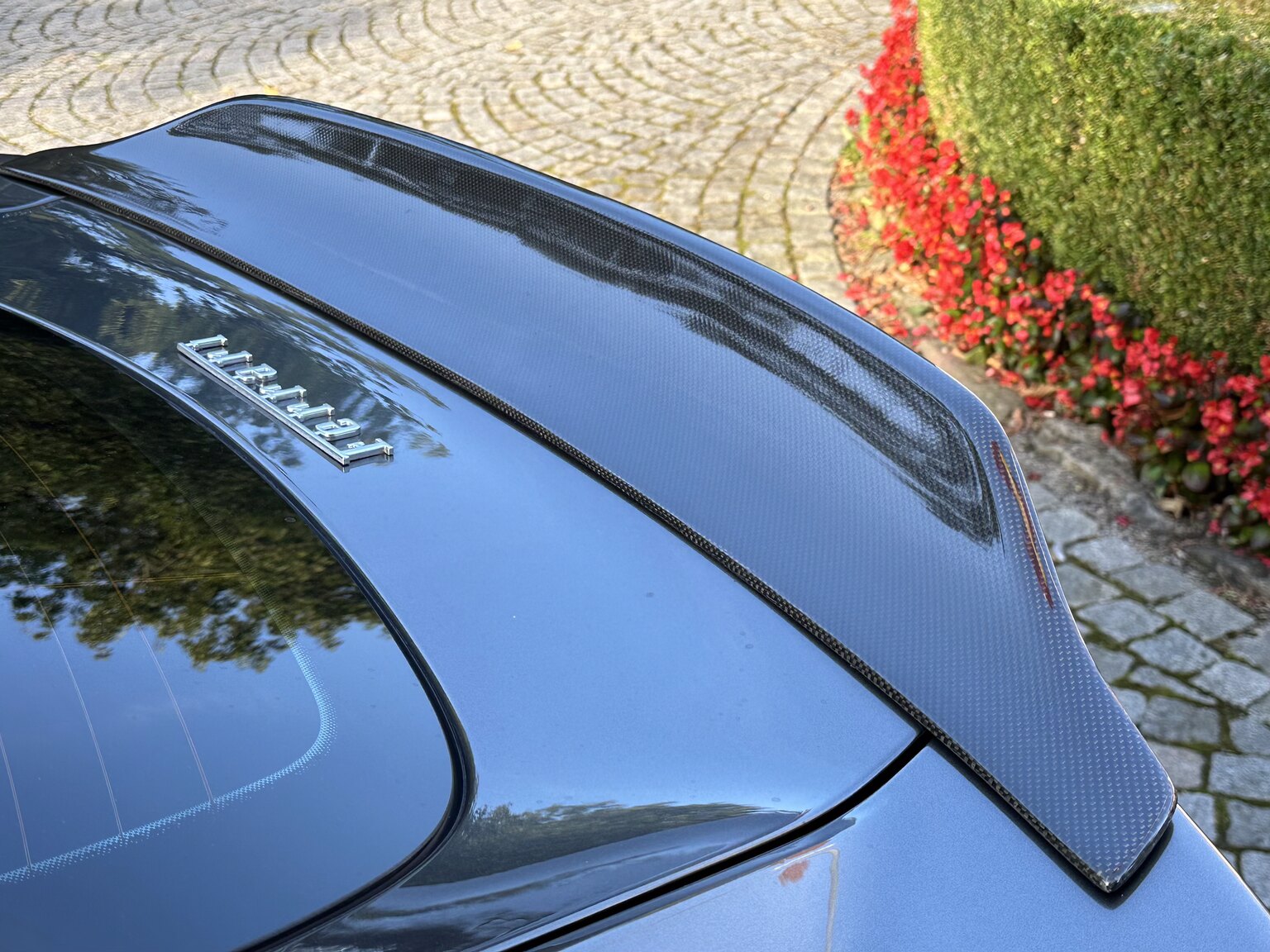 Exterior image of 2013 Ferrari F12 Berlinetta