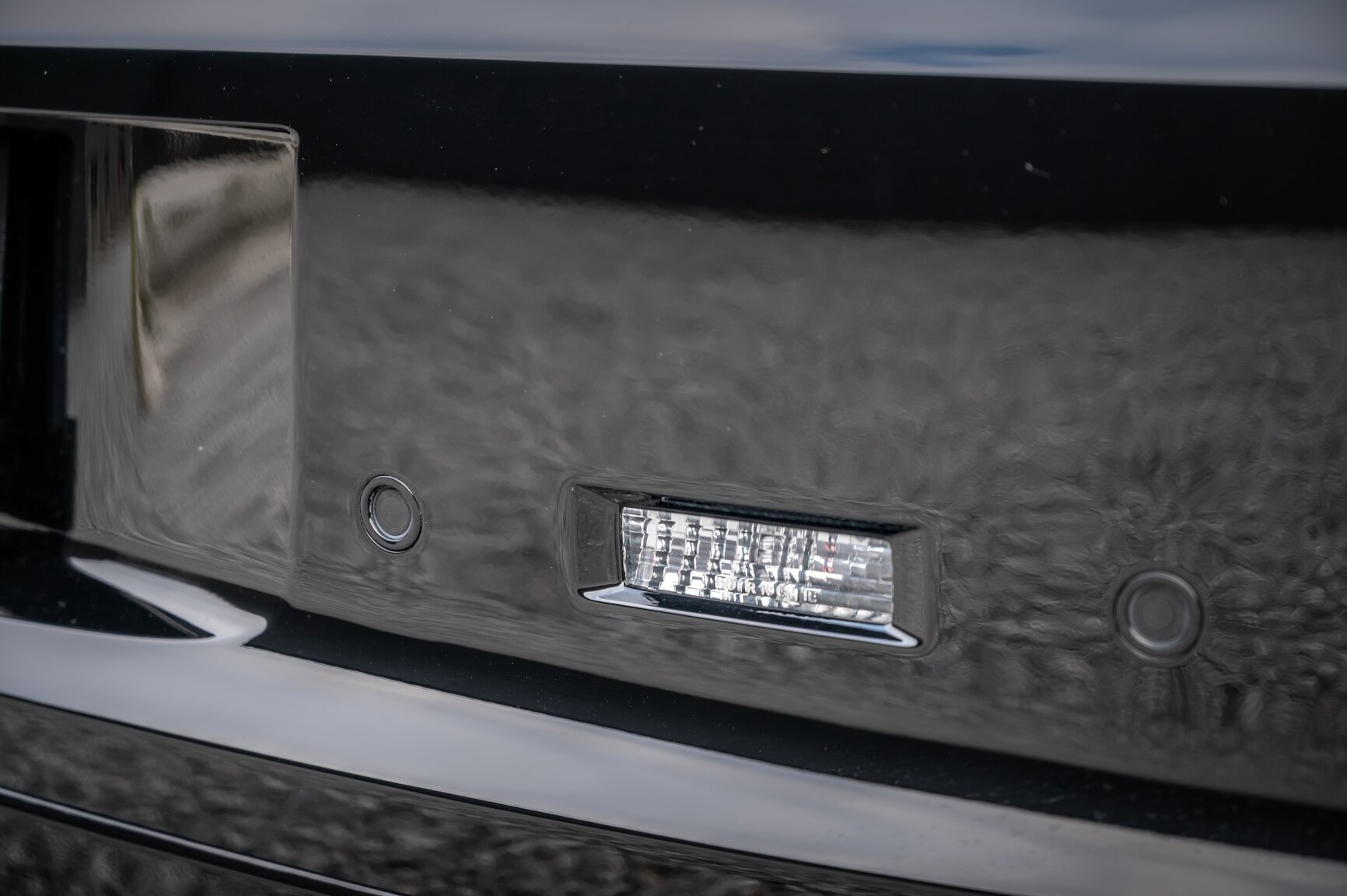 Exterior image of 2010 Chevrolet Camaro SS (79)