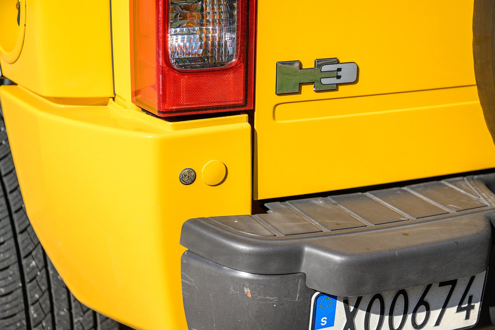 Exteriörbild på 2006 Hummer H3