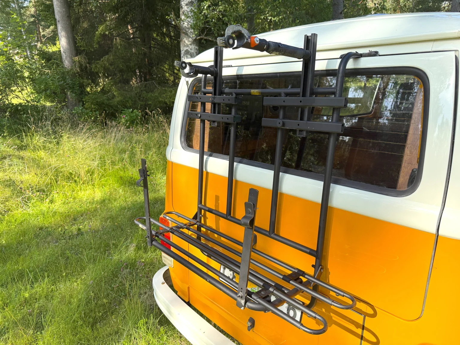 Aussenfoto 1975 Volkswagen Transporter Campervan (75)