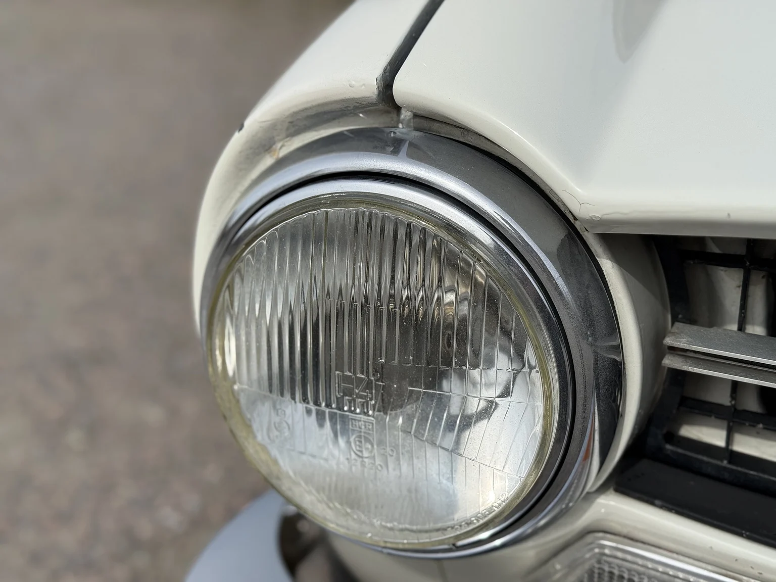 Aussenfoto 1970 Triumph TR6 Hardtop  (56)