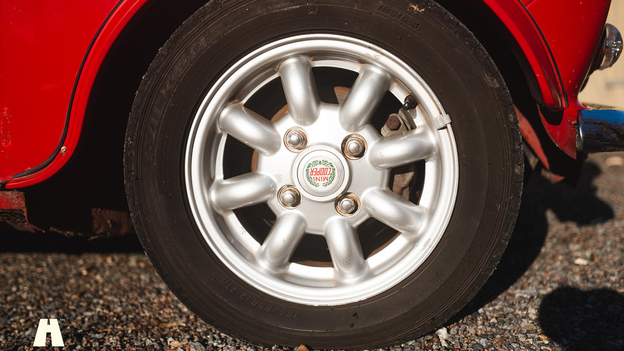 Exteriörbild på 1998 Mini Cooper (9)