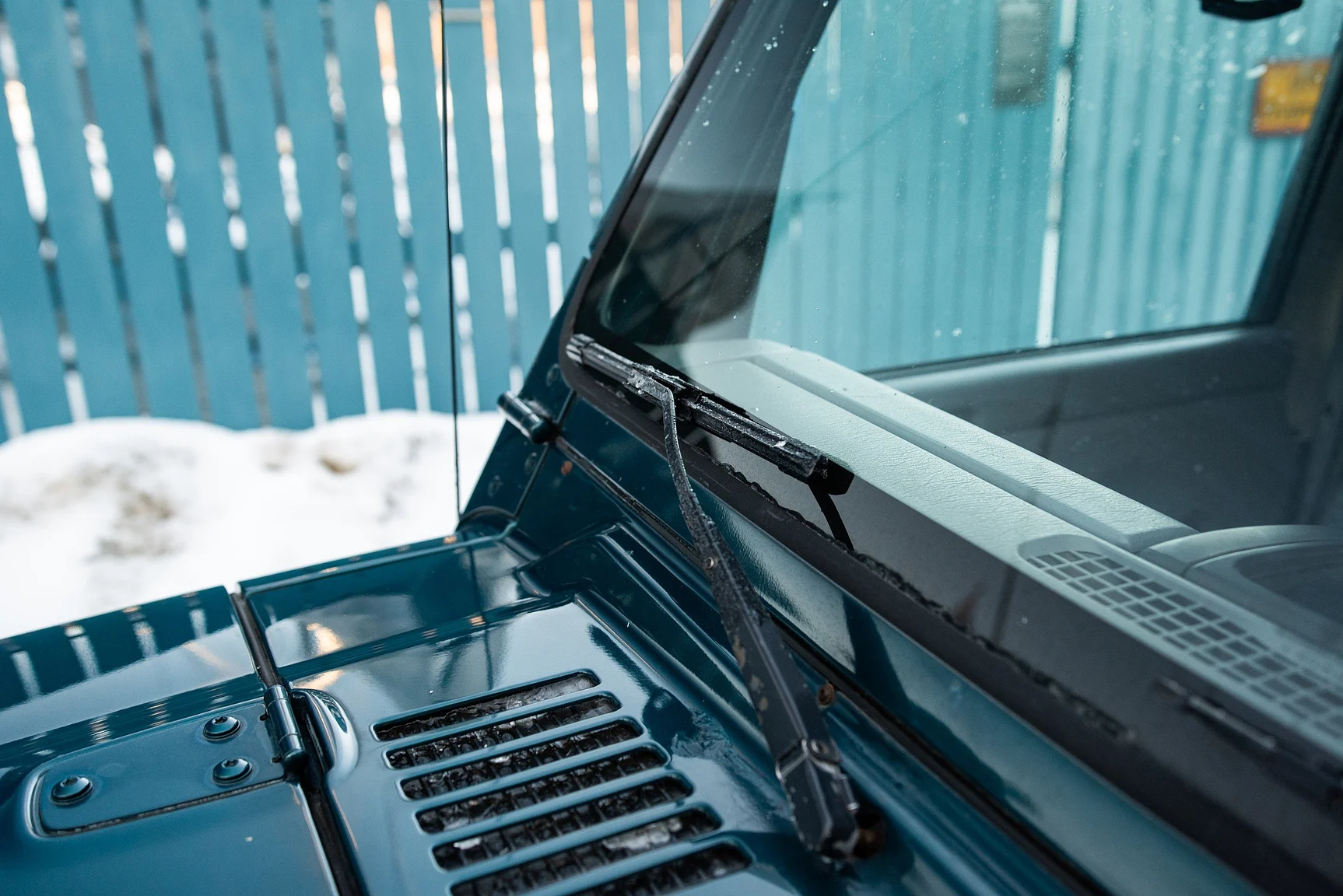 Aussenfoto 1997 JEEP Wrangler Hardtop 2.5 AWD (29)