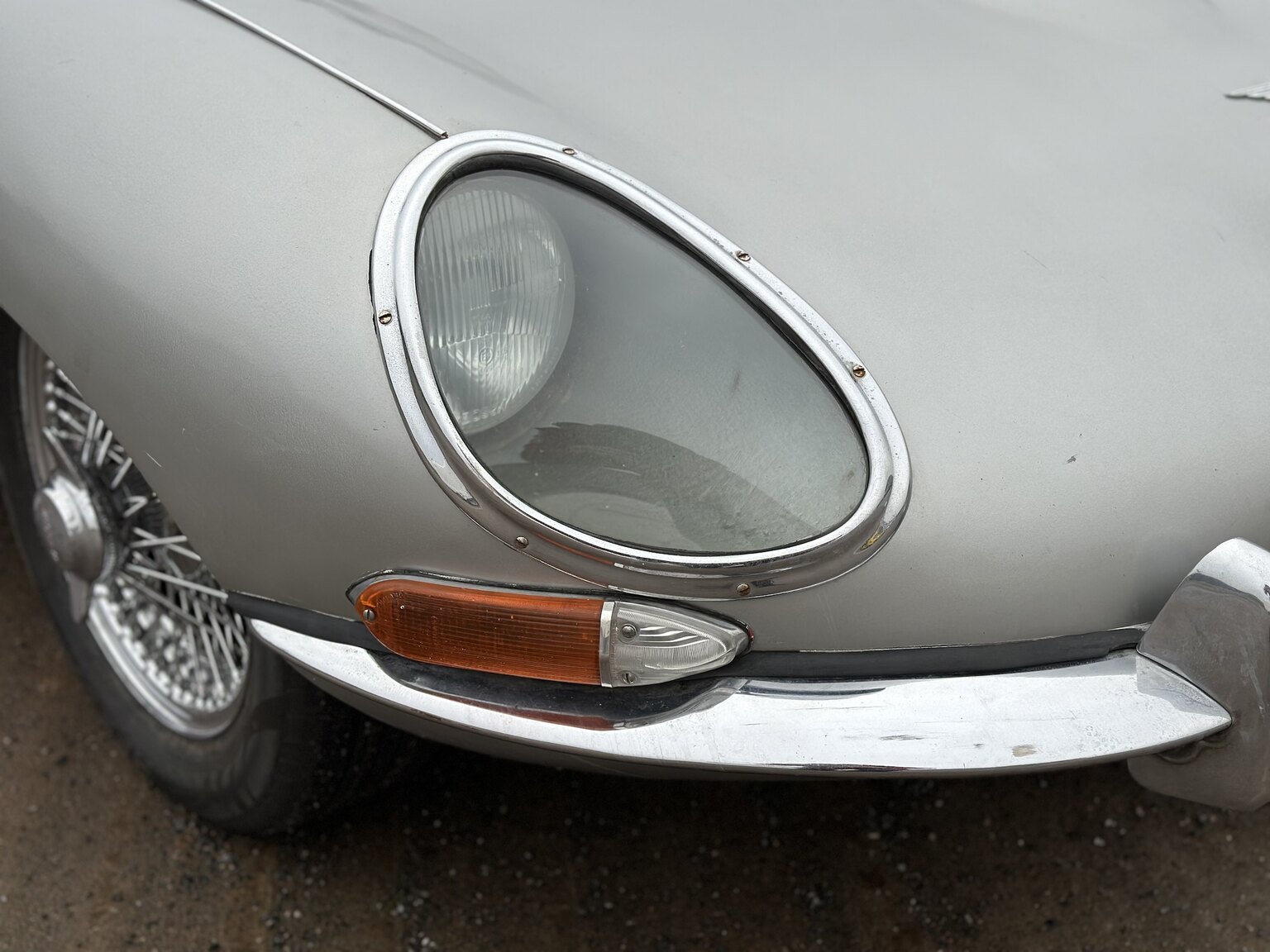 Exterior image of 1962 Jaguar E-Type 3.8 Series I