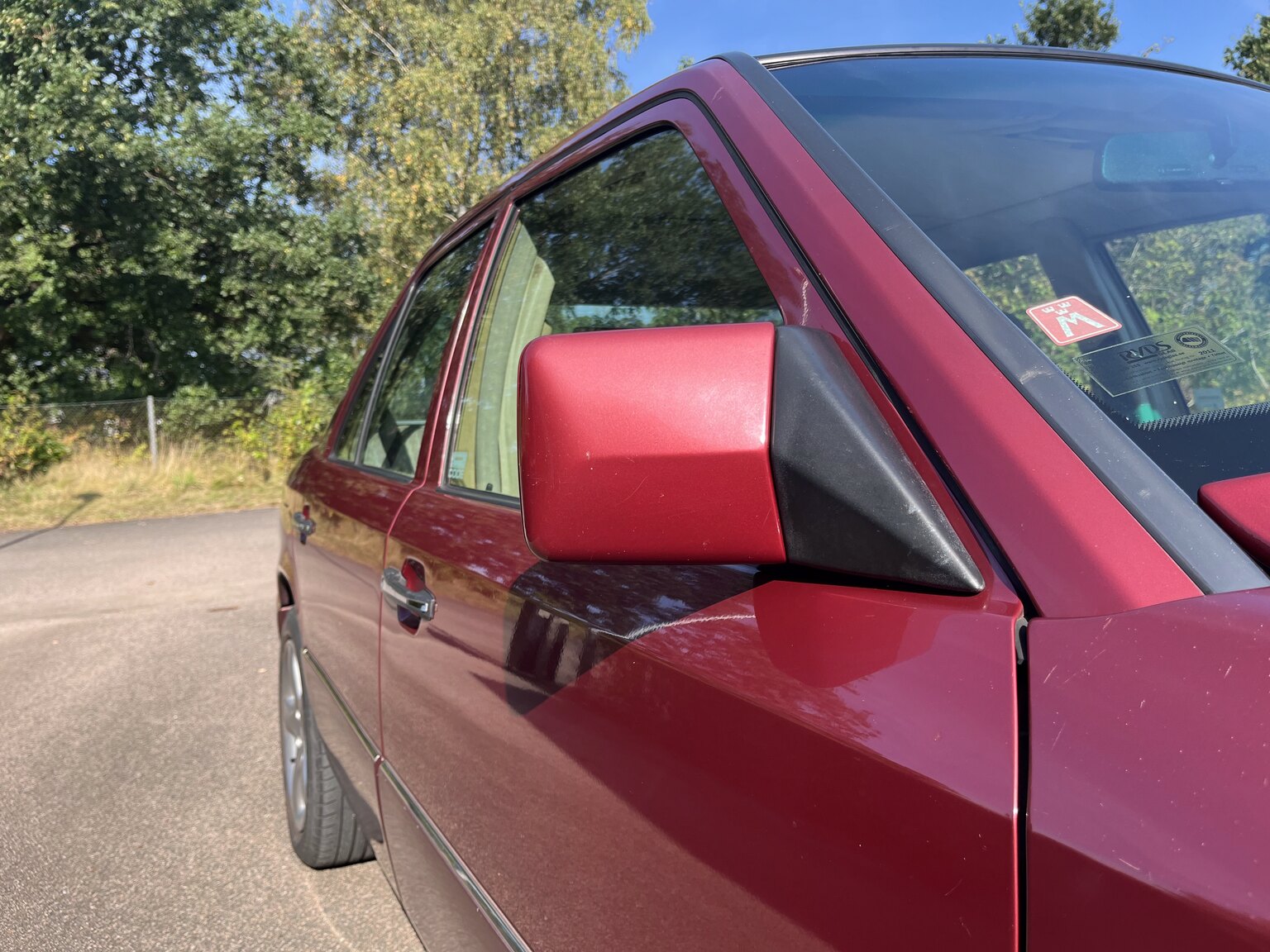 Exterior image of 1990 Mercedes-Benz 230 E