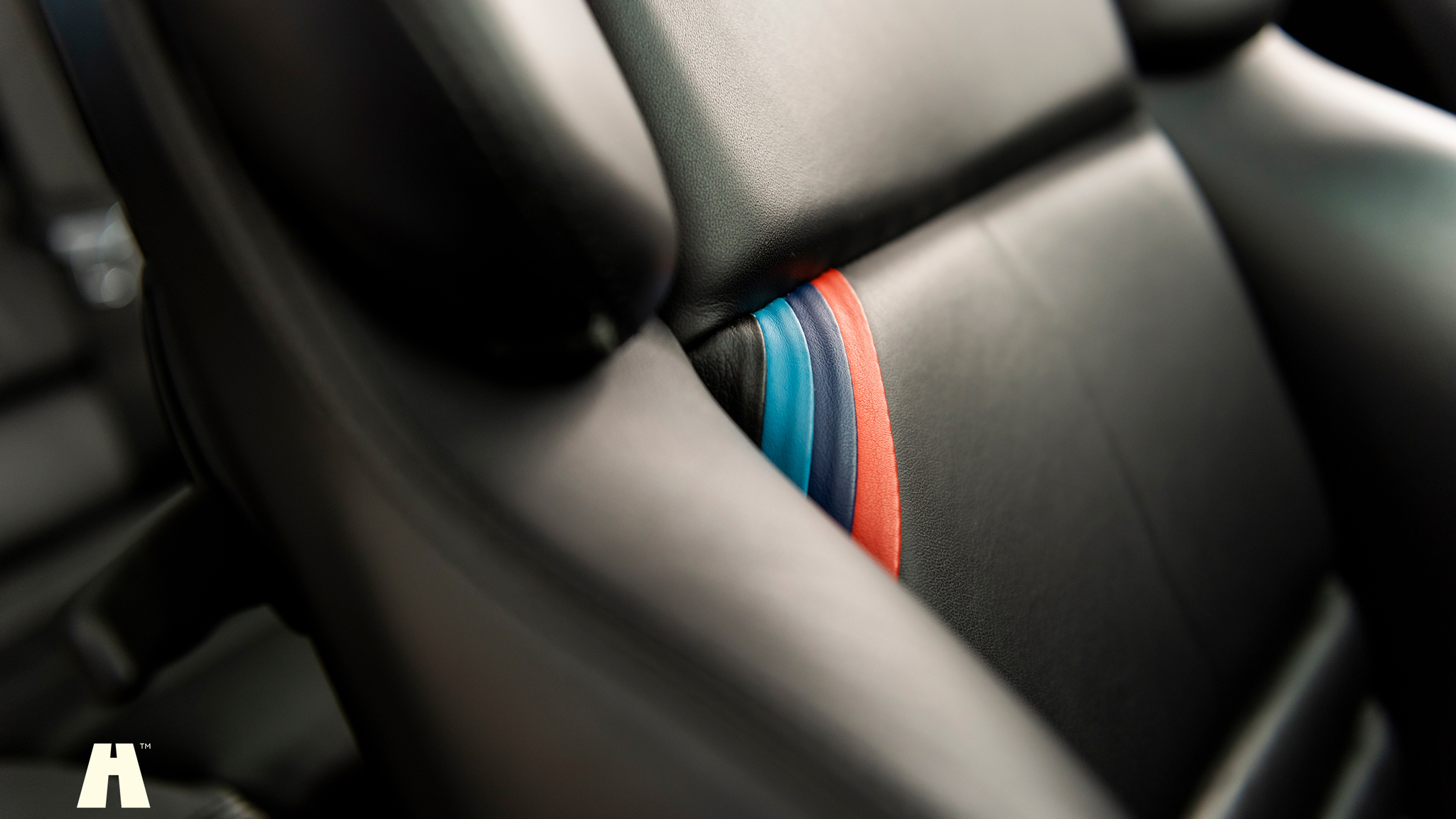 Interior image of 1994 BMW E36 M3