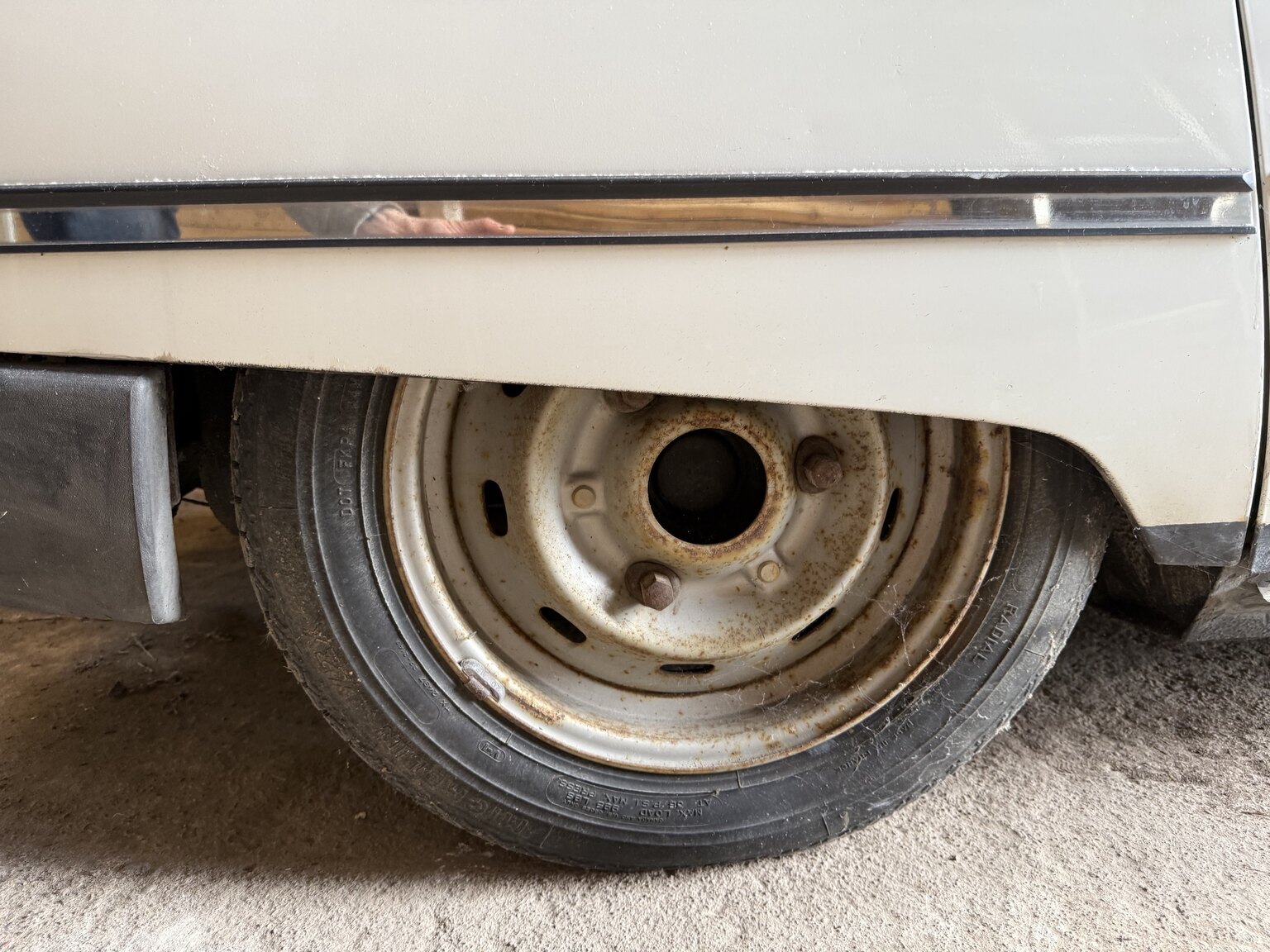 Exterior image of 1984 Citroën GSA Break