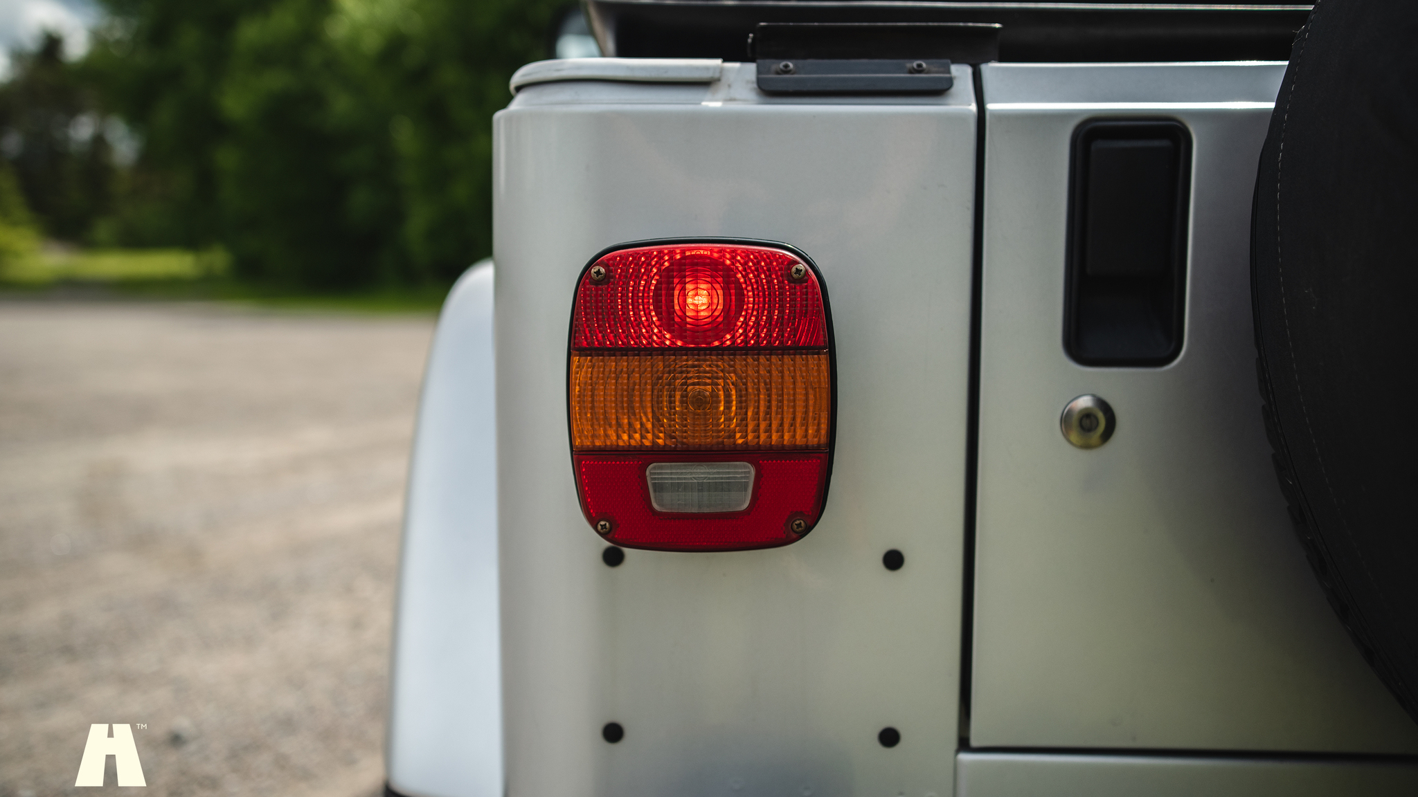 Exteriörbild på 2006 Jeep Wrangler 4.0L Sahara 