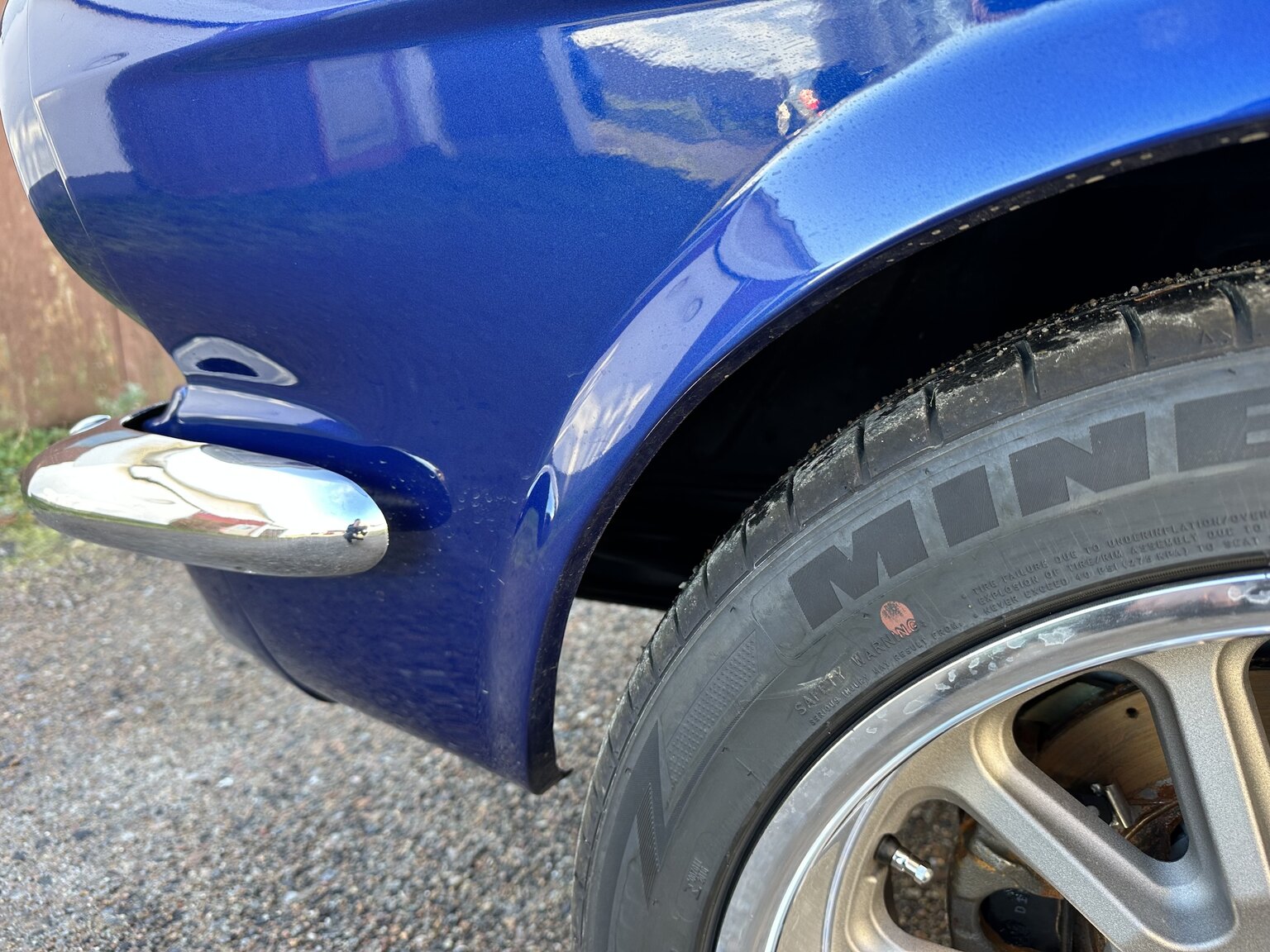 Exterior image of 1965 Ford Mustang Fastback 351W (23)