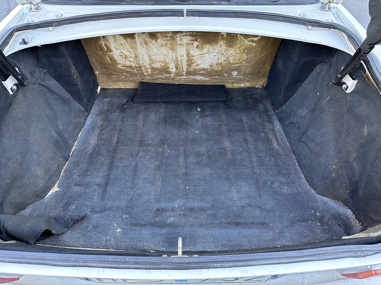 Interiörbild 1970 Peugeot 304 Cabriolet (23)