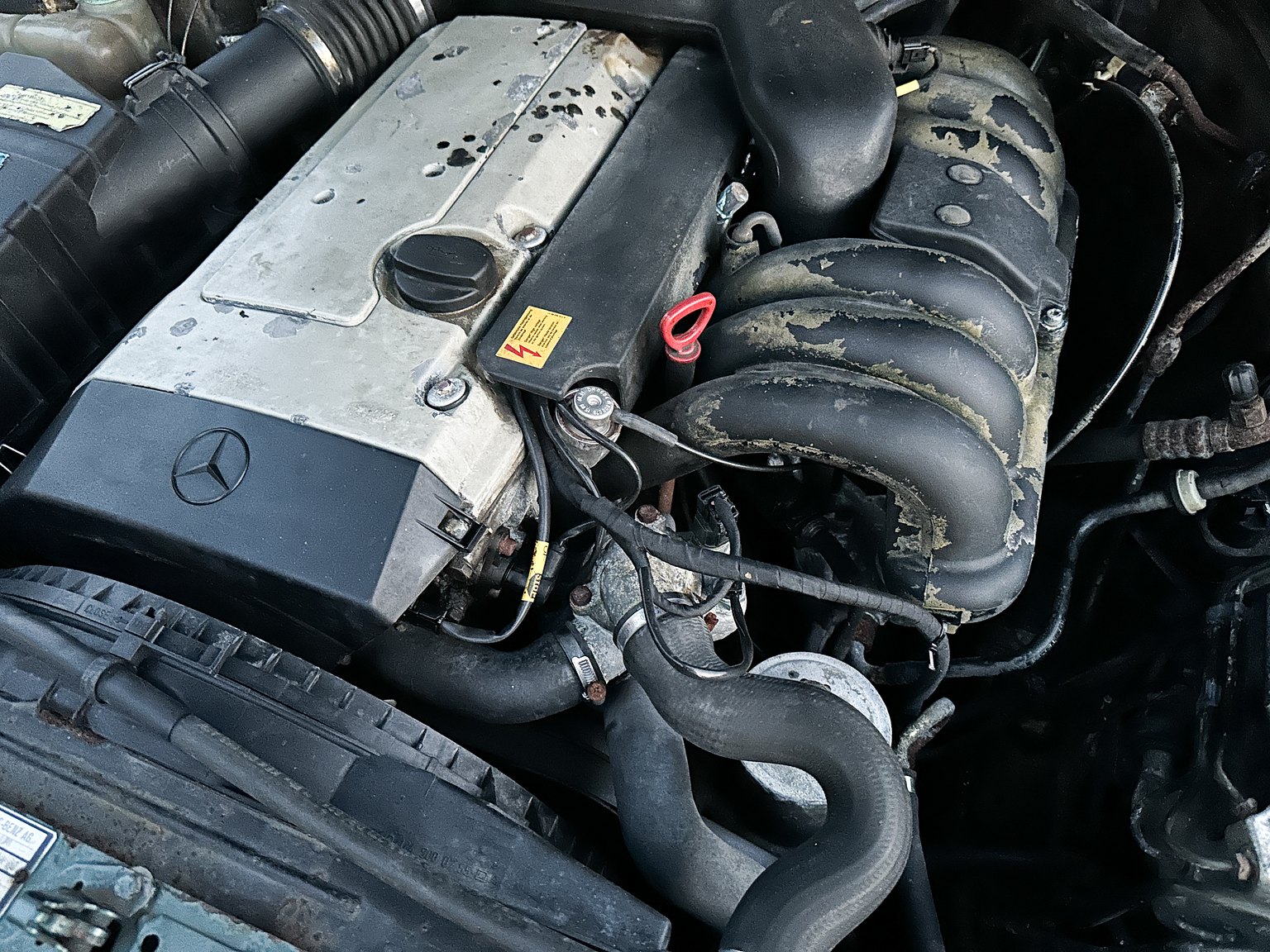 Image of 1996 MERCEDES-BENZ E 320 T mechanics