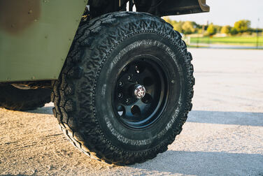 Exteriörbild på 1987 Chevrolet/Humvee H1 Slantback