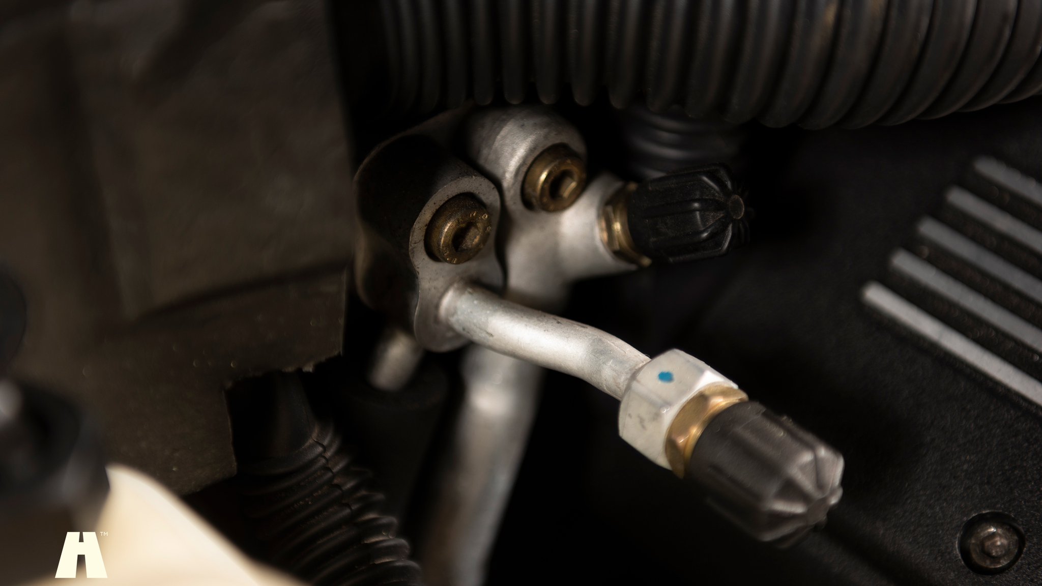 Image of 1994 BMW E36 M3 mechanics