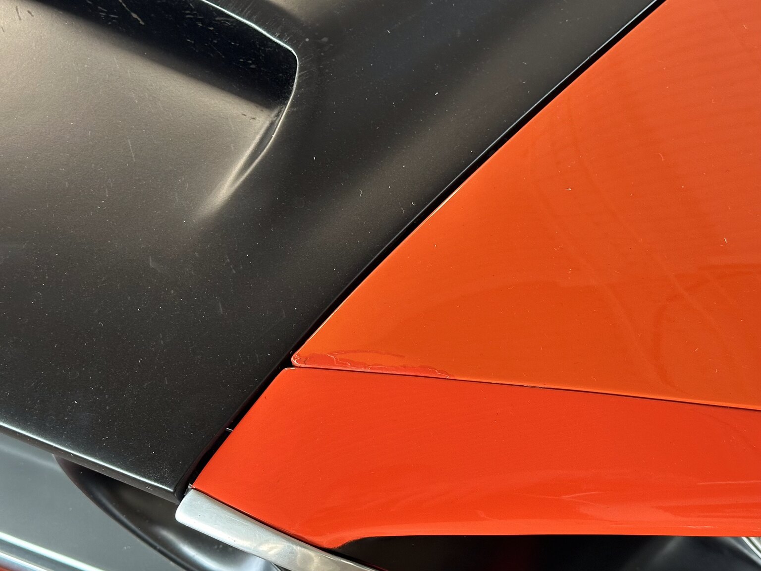 Exteriörbild på 1969 Ford Mustang Fastback Boss Race Car