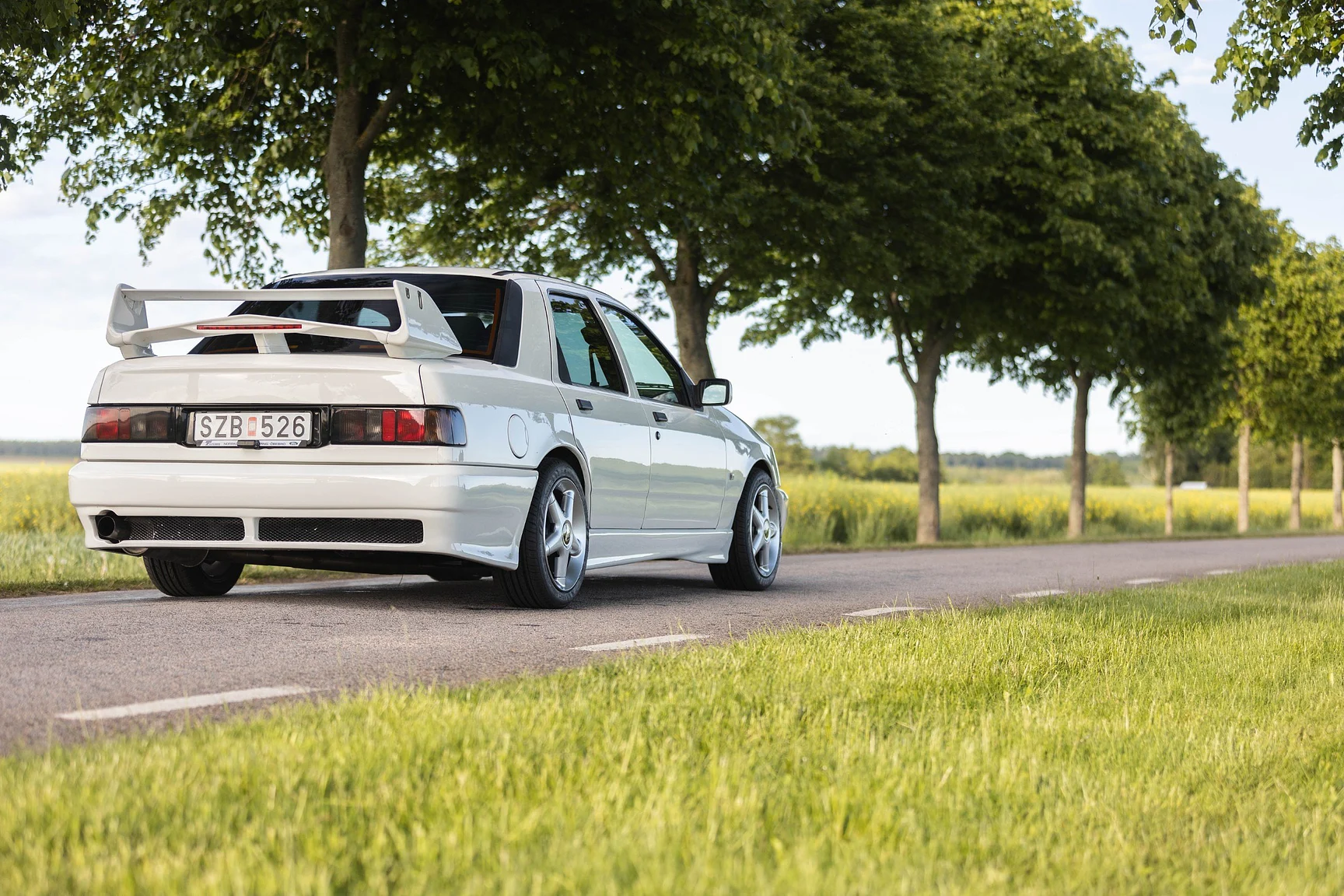 Aussenfoto 1991 Ford Sierra Cosworth 4x4 (5)