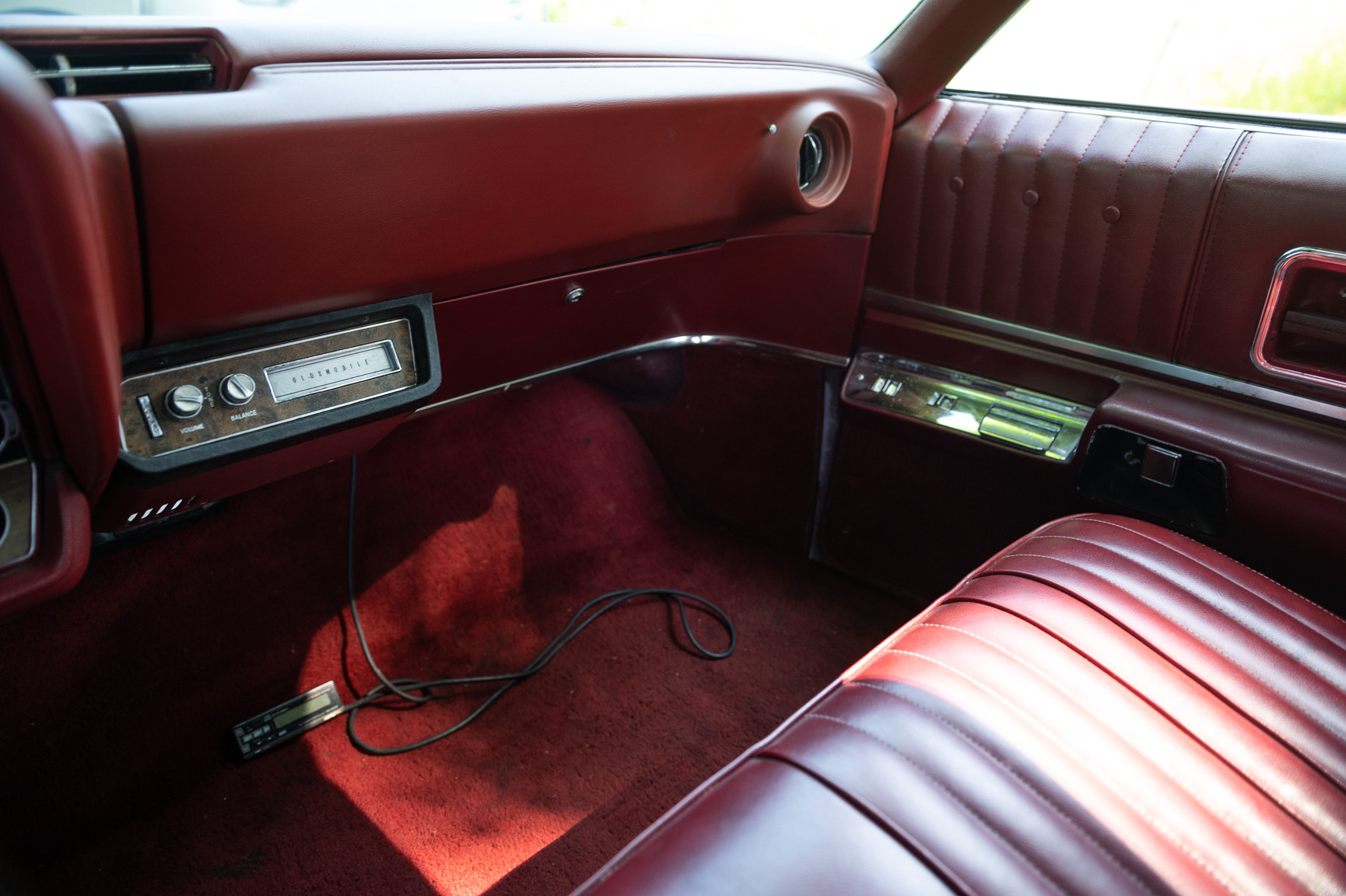 Interior image of 1968 Oldsmobile Toronado (16)