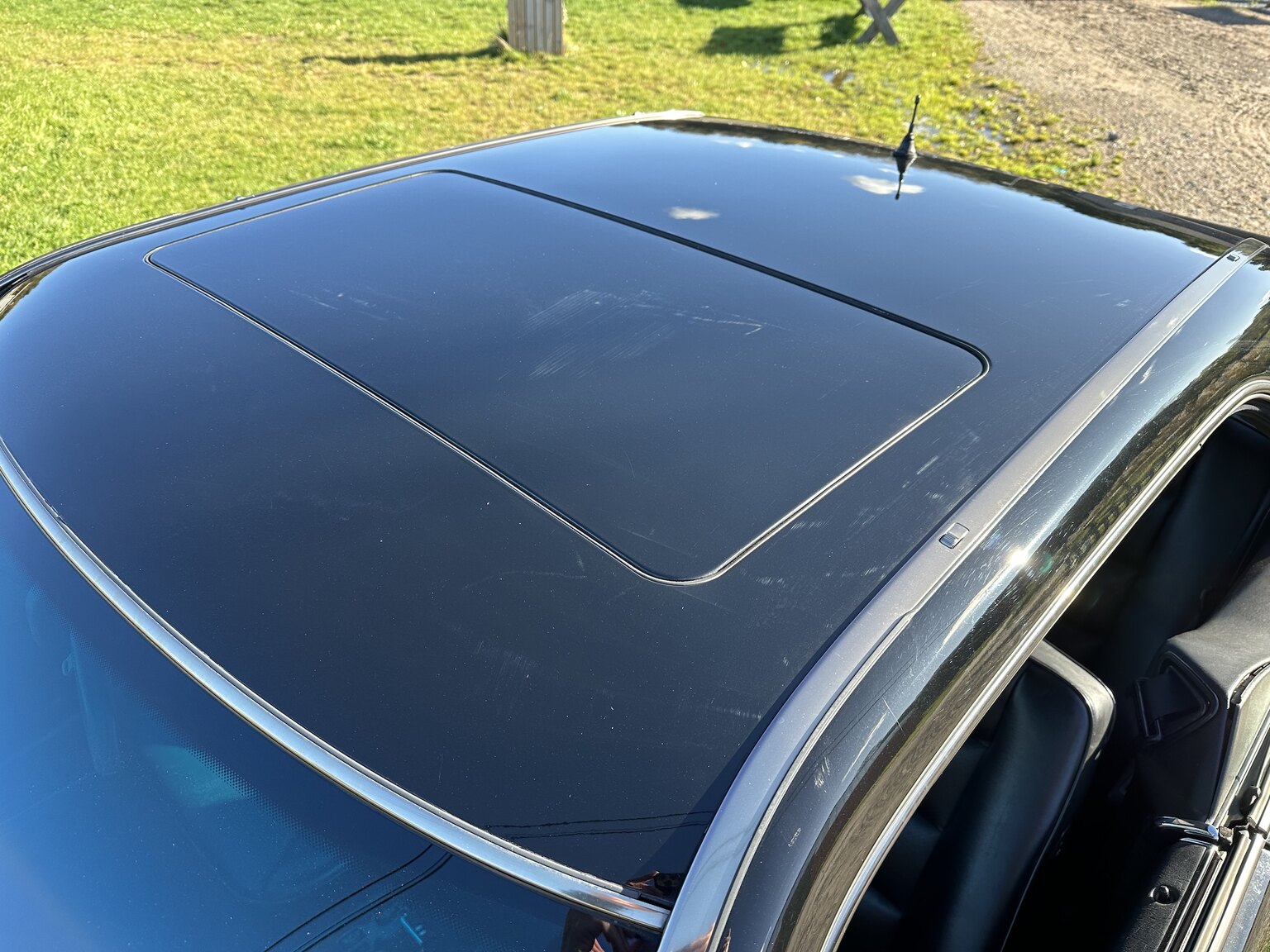 Exterior image of 1990 Mercedes-Benz 300 CE 24V