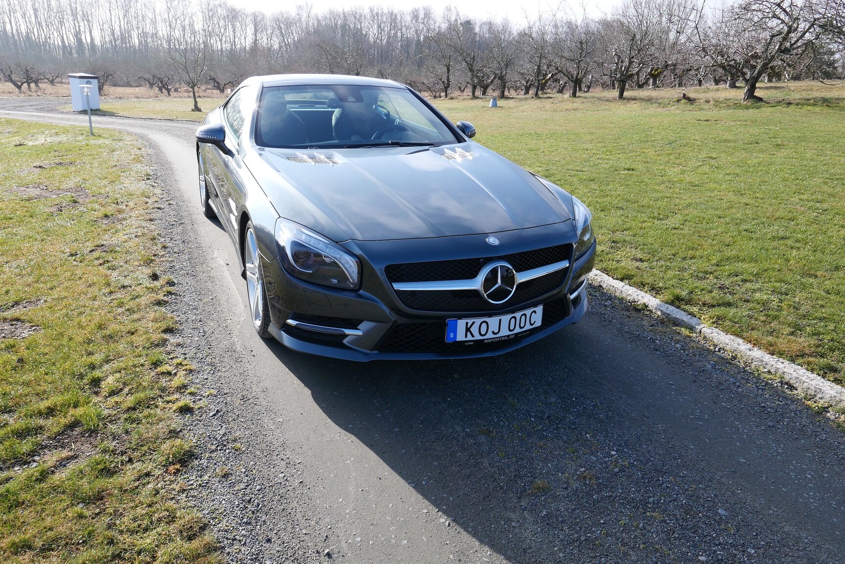 Exterior image of 2014 Mercedes-Benz SL500