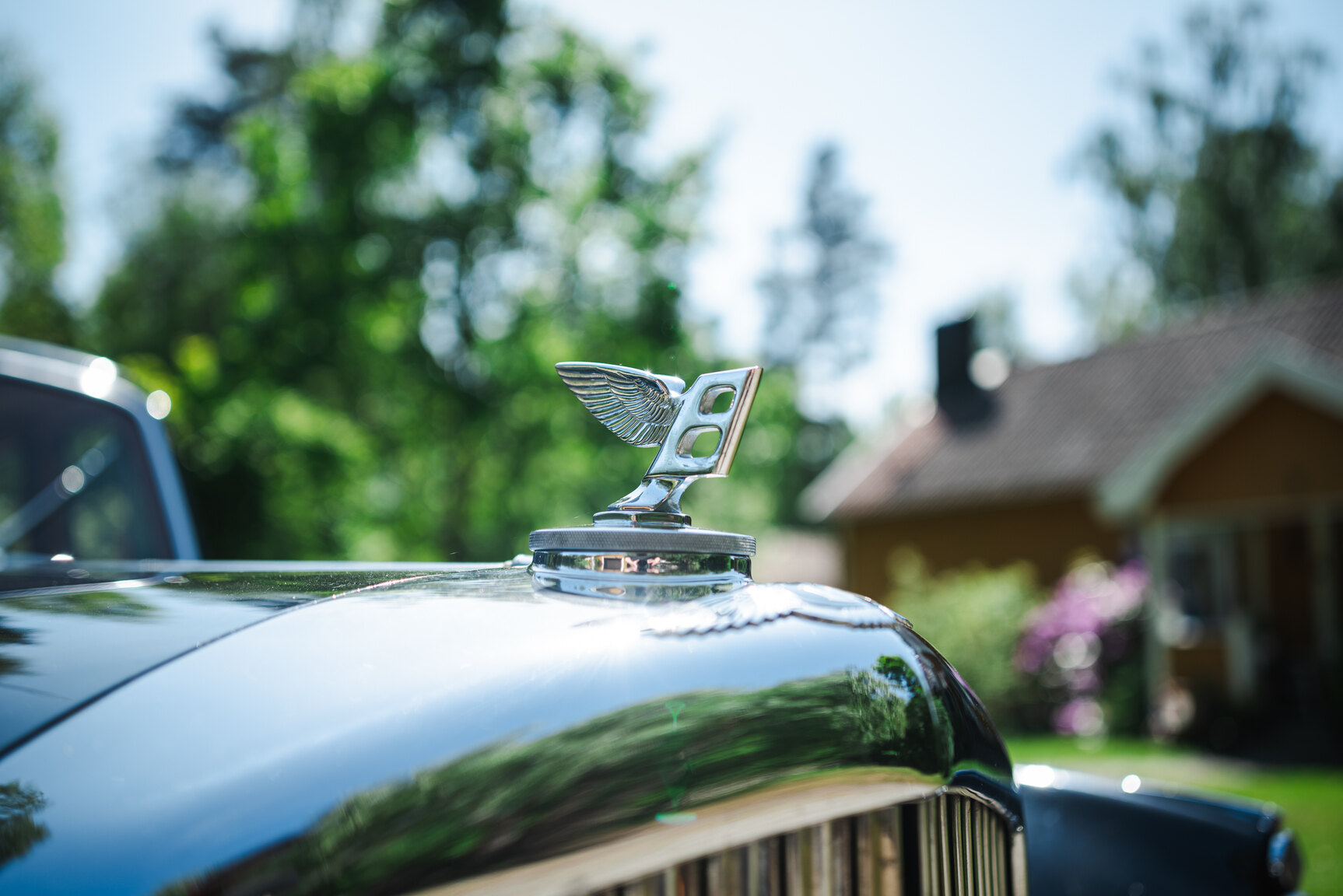 Exterior image of 1950 Bentley 4 1/4 Litre