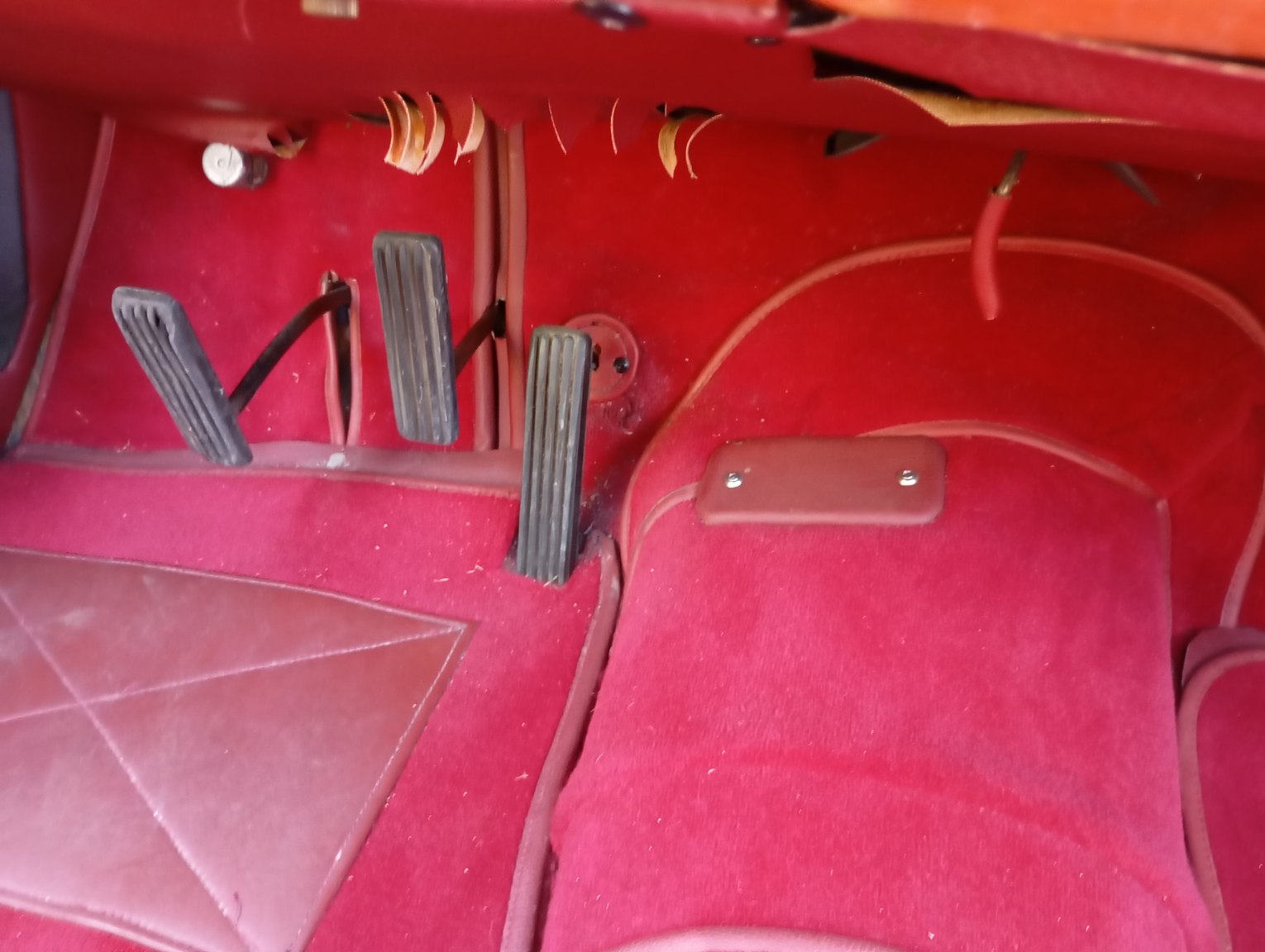 Interior image of 1954 Jaguar Mark VII