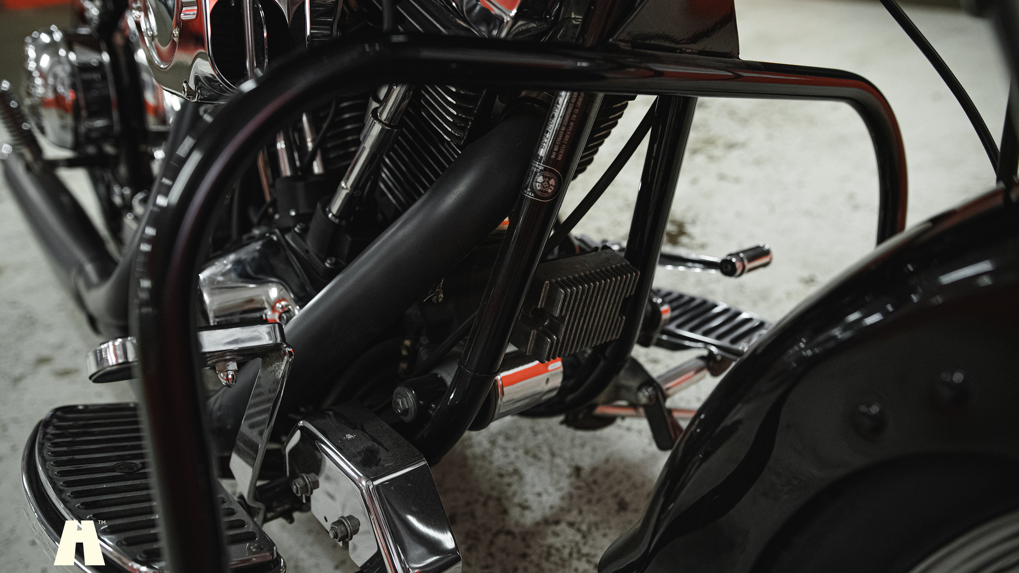 Image of 1990 Harley Davidson Heritage Softail Classic Custom mechanics