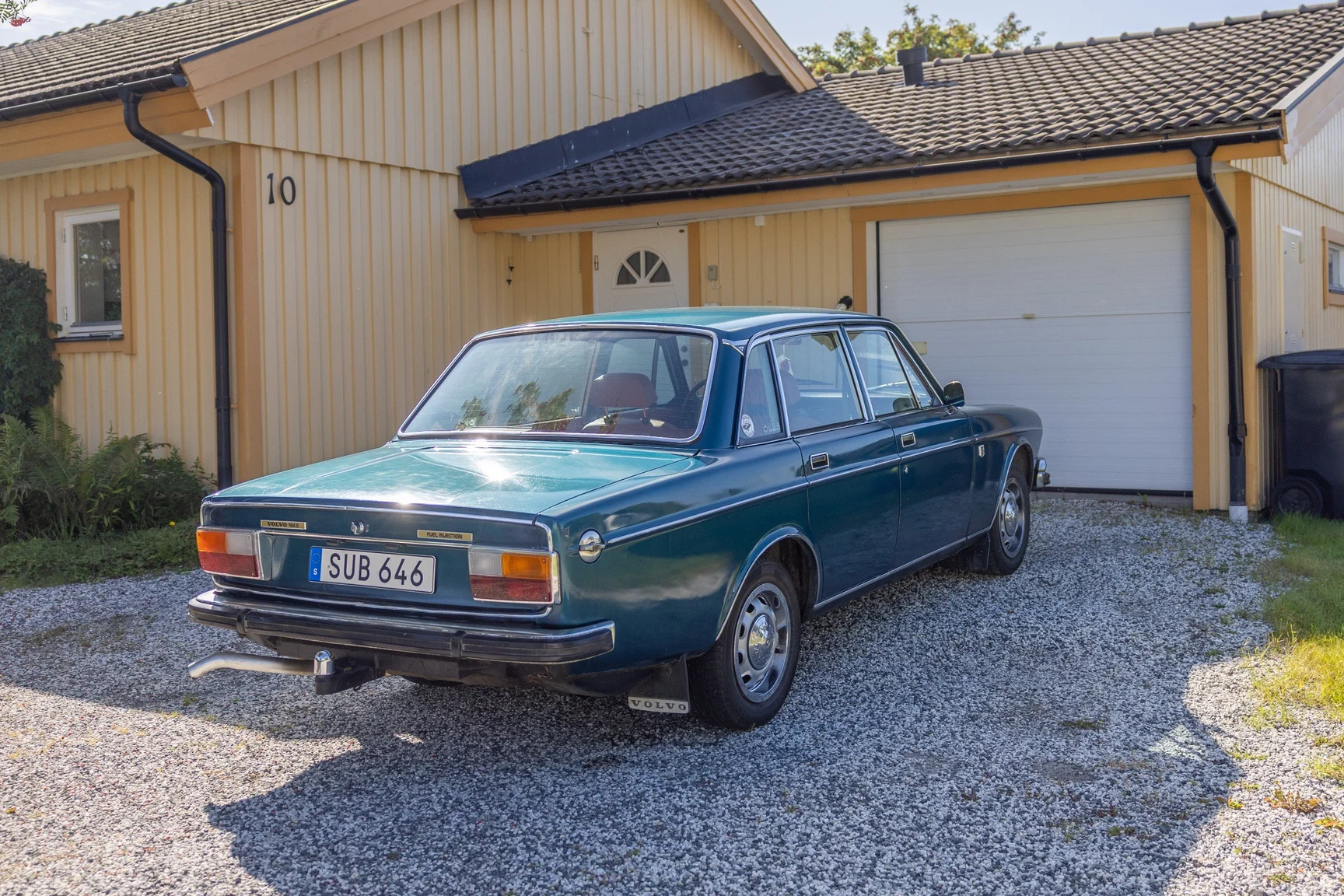 Exteriörbild på 1973 Volvo 164E (3)
