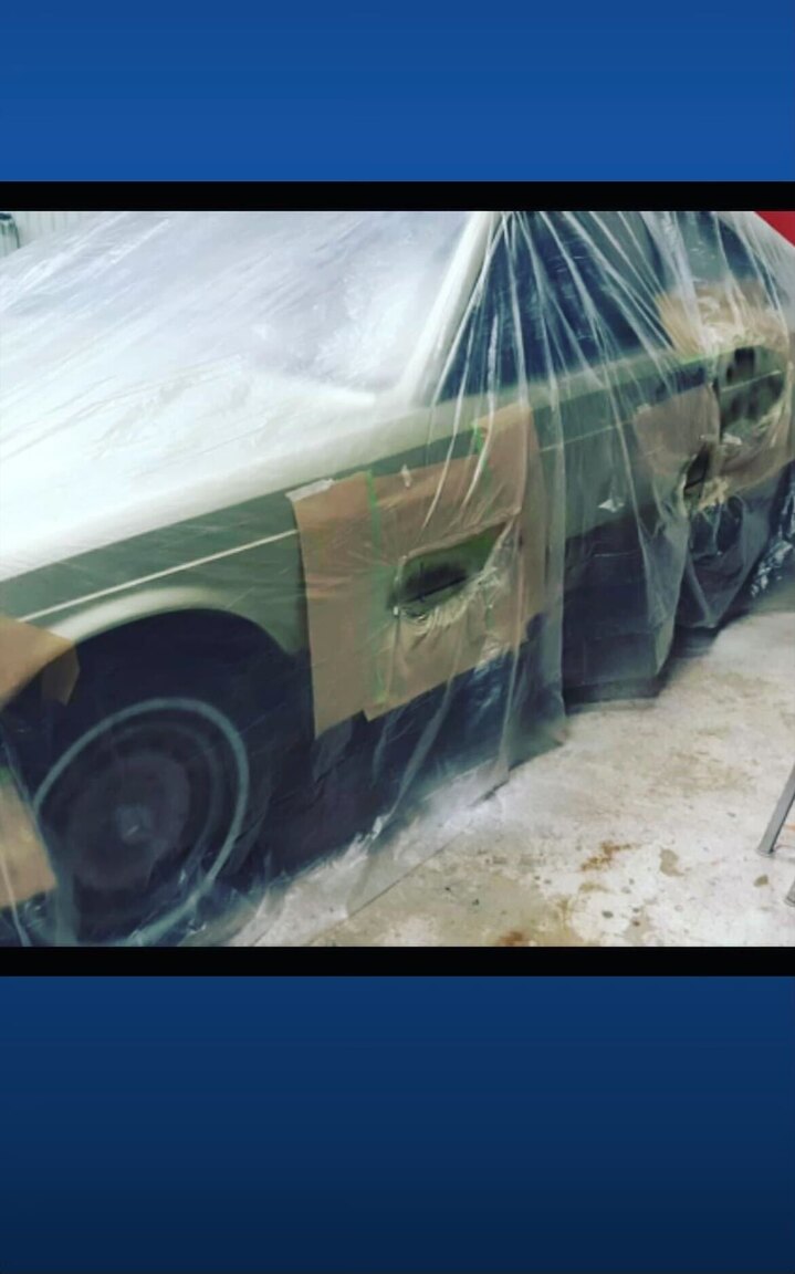 Documentation for 1983 Mercedes-Benz 500 SEC