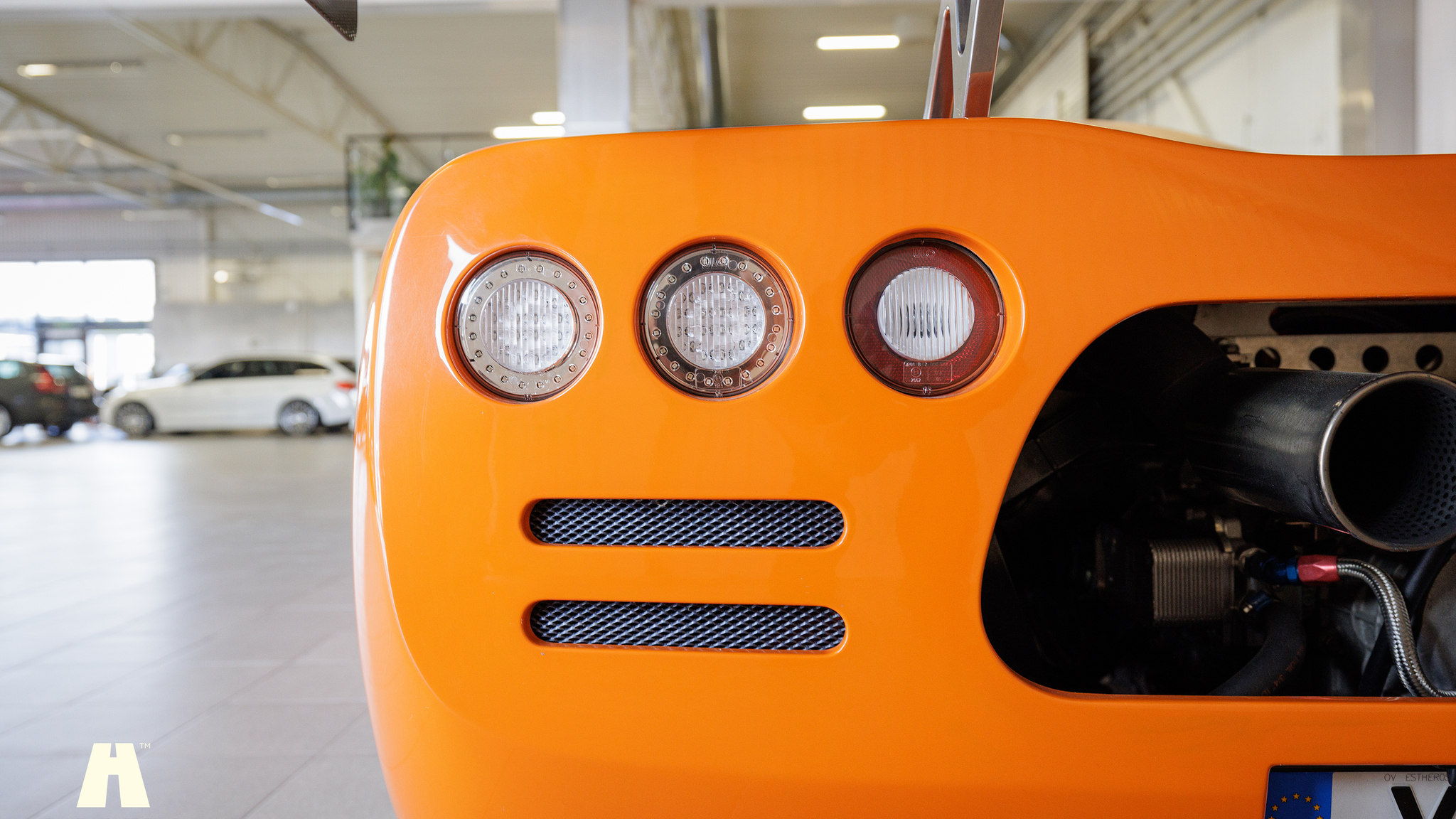 Exterior image of 2006 Ultima GTR (21)