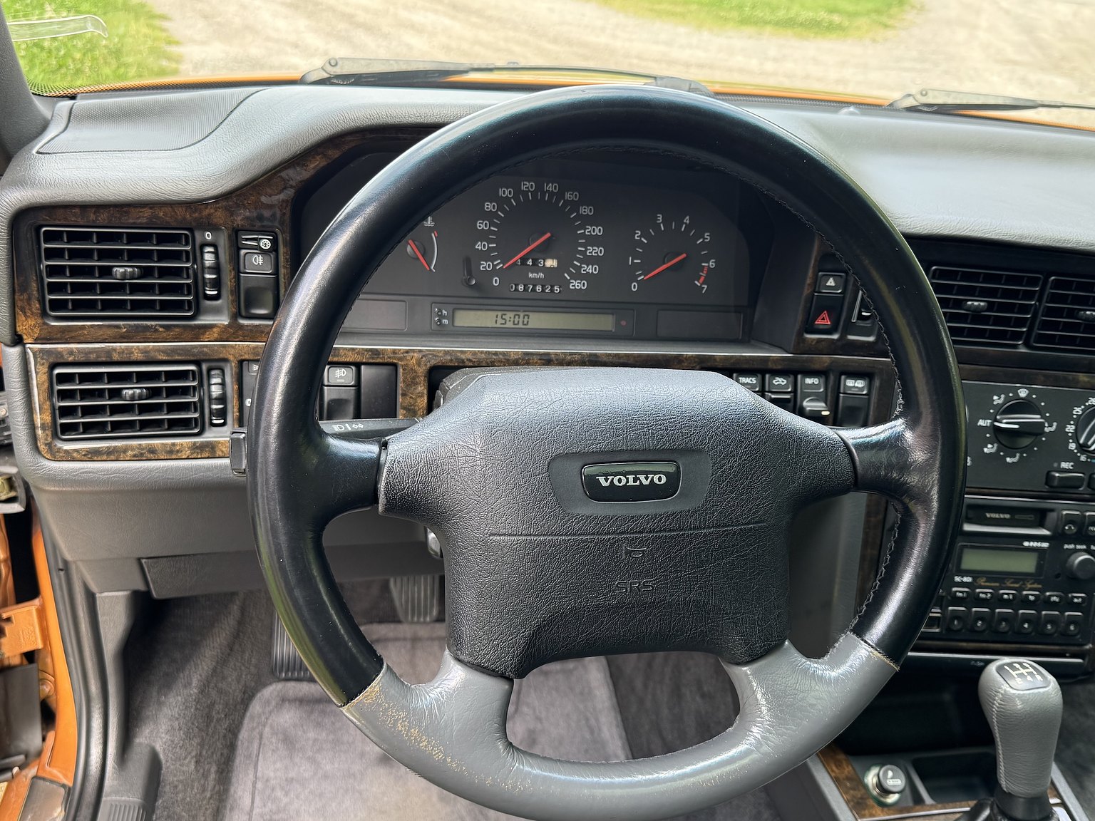 Interior image of 1996 Volvo 850 R