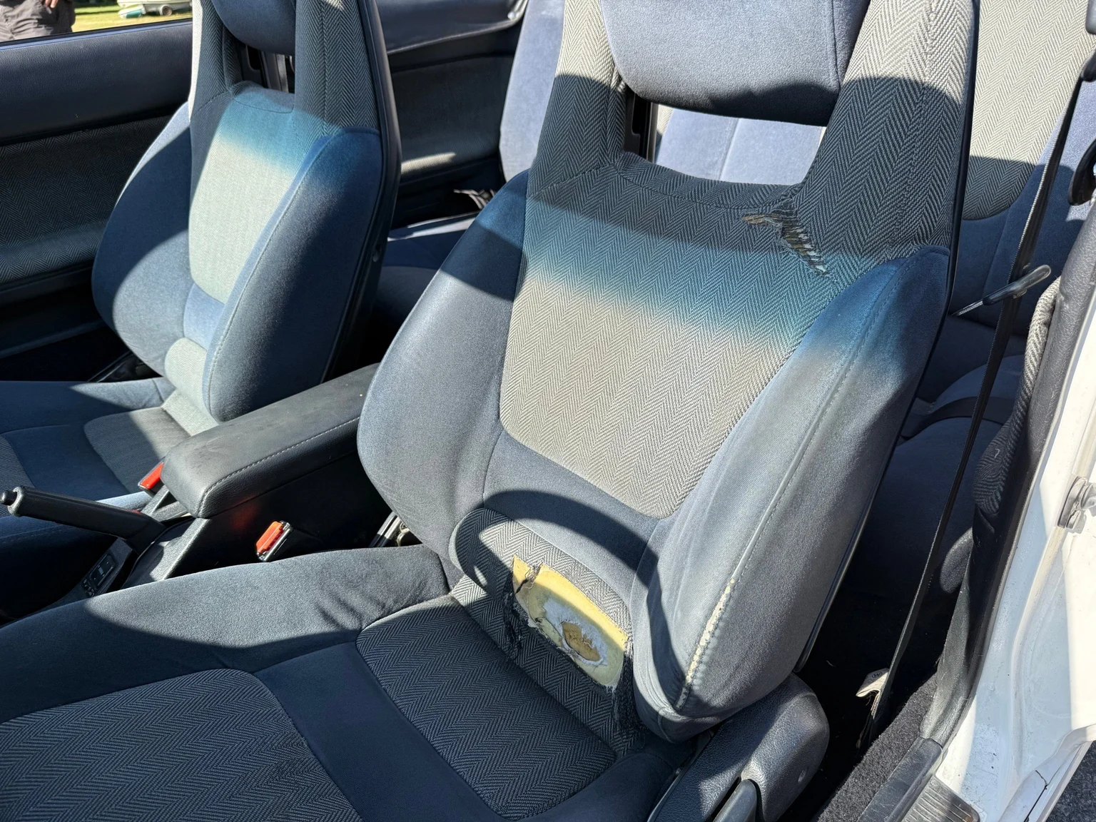 Interior image of 1988 Toyota Celica Cabriolet (18)