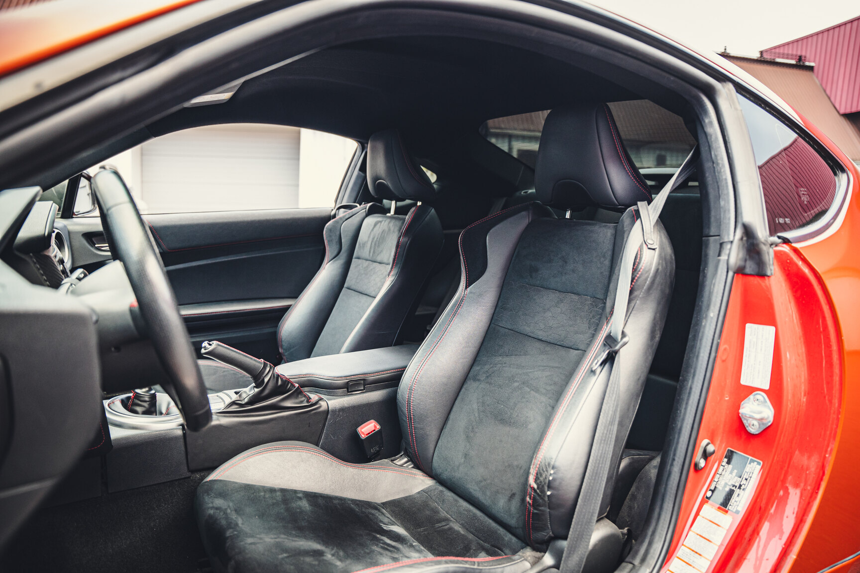 Interiörbild 2015 Toyota GT86 TRD-edition - Ett sista race